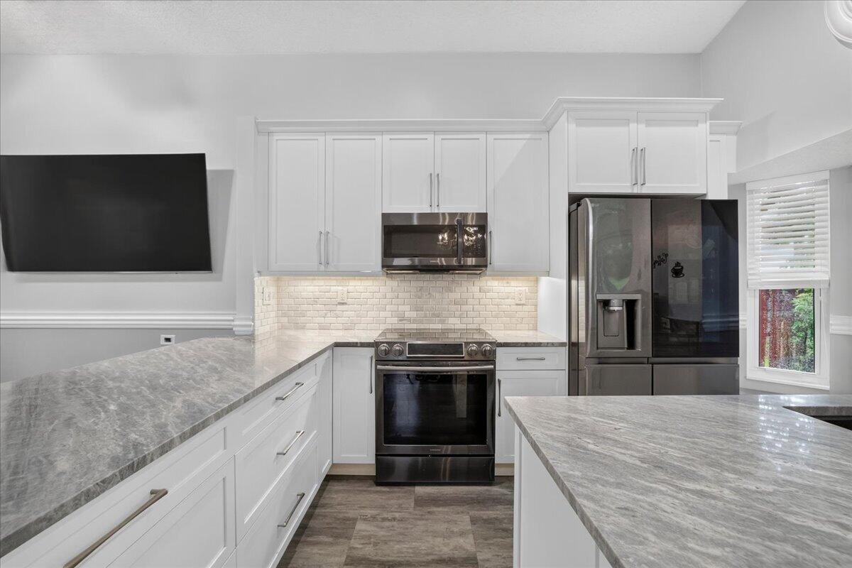 5435 NW 50th Court
