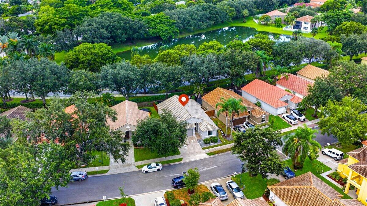 5435 NW 50th Court