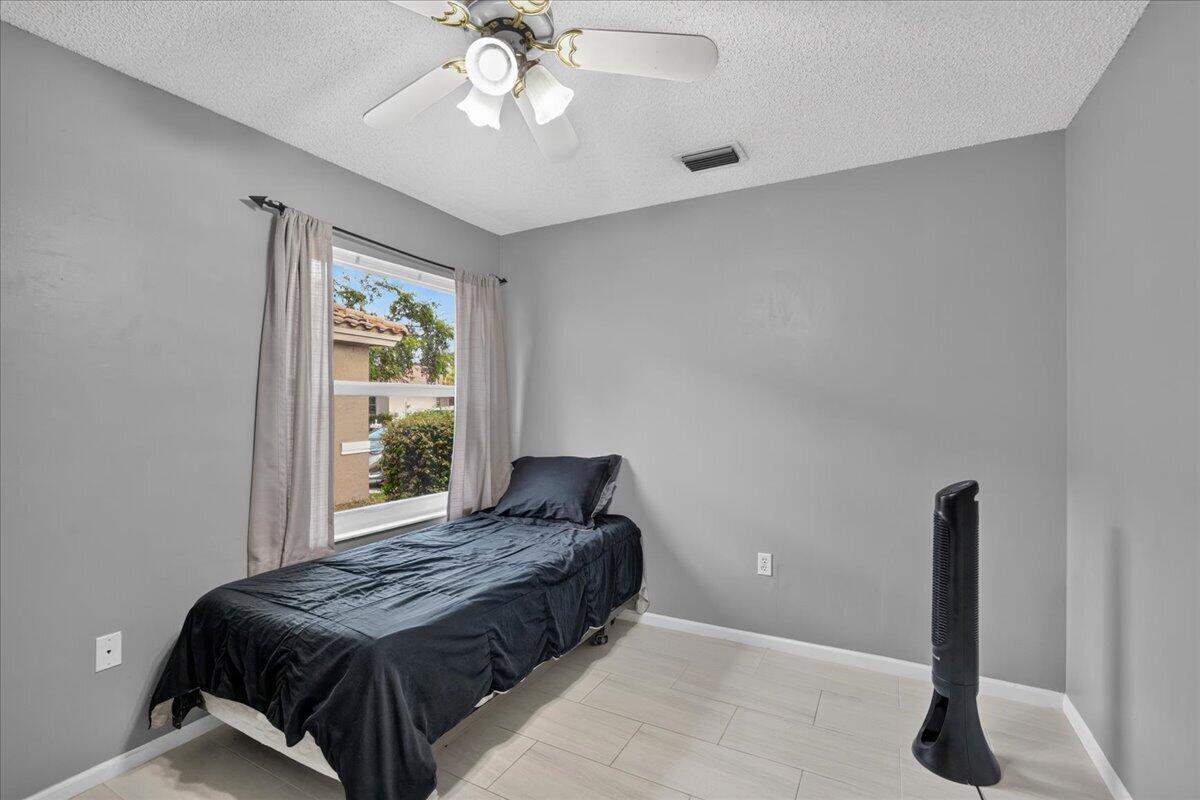 5435 NW 50th Court
