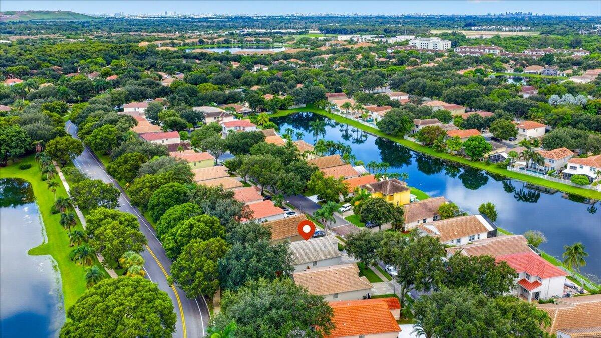 5435 NW 50th Court