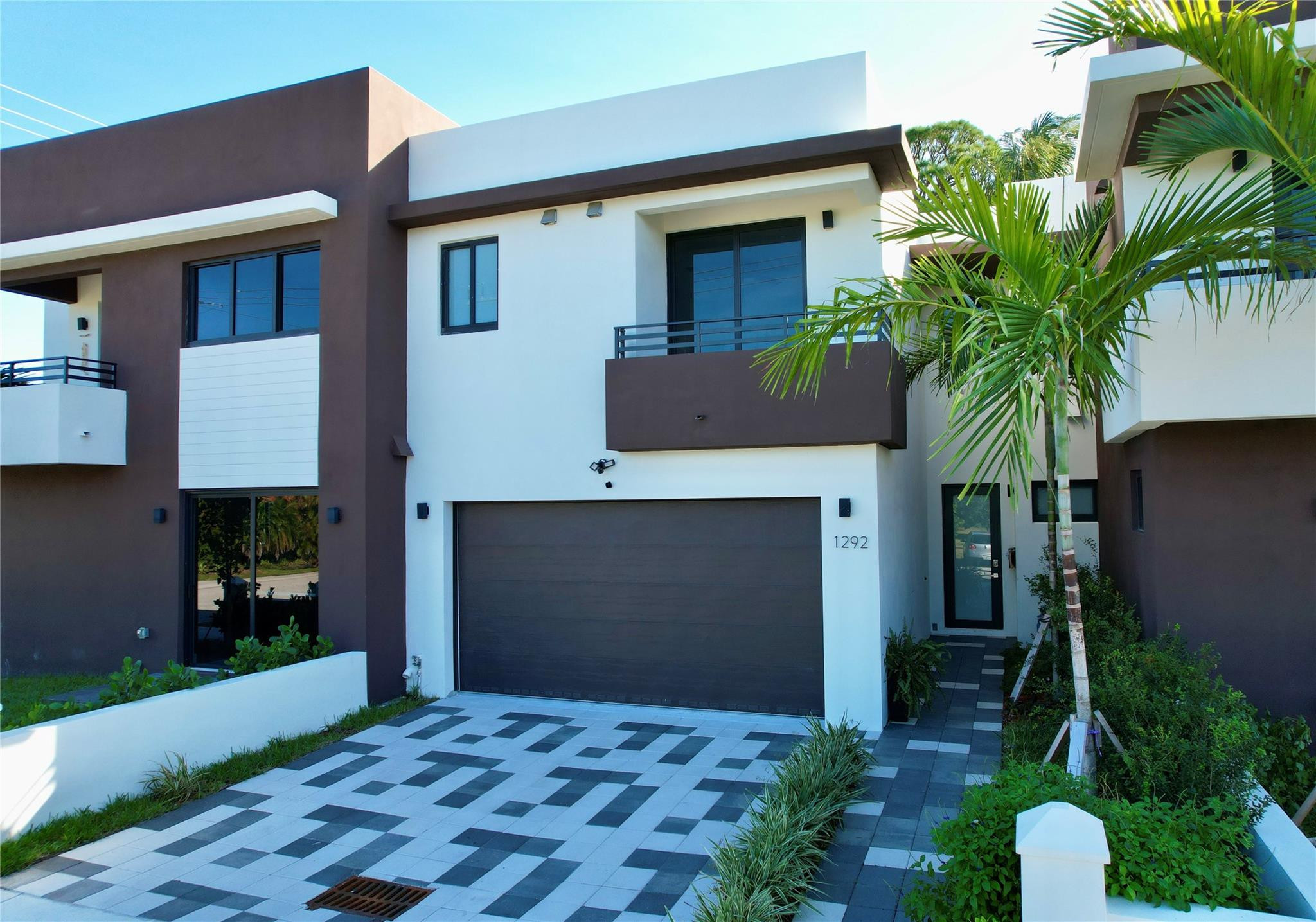 1292 NE 35th Street