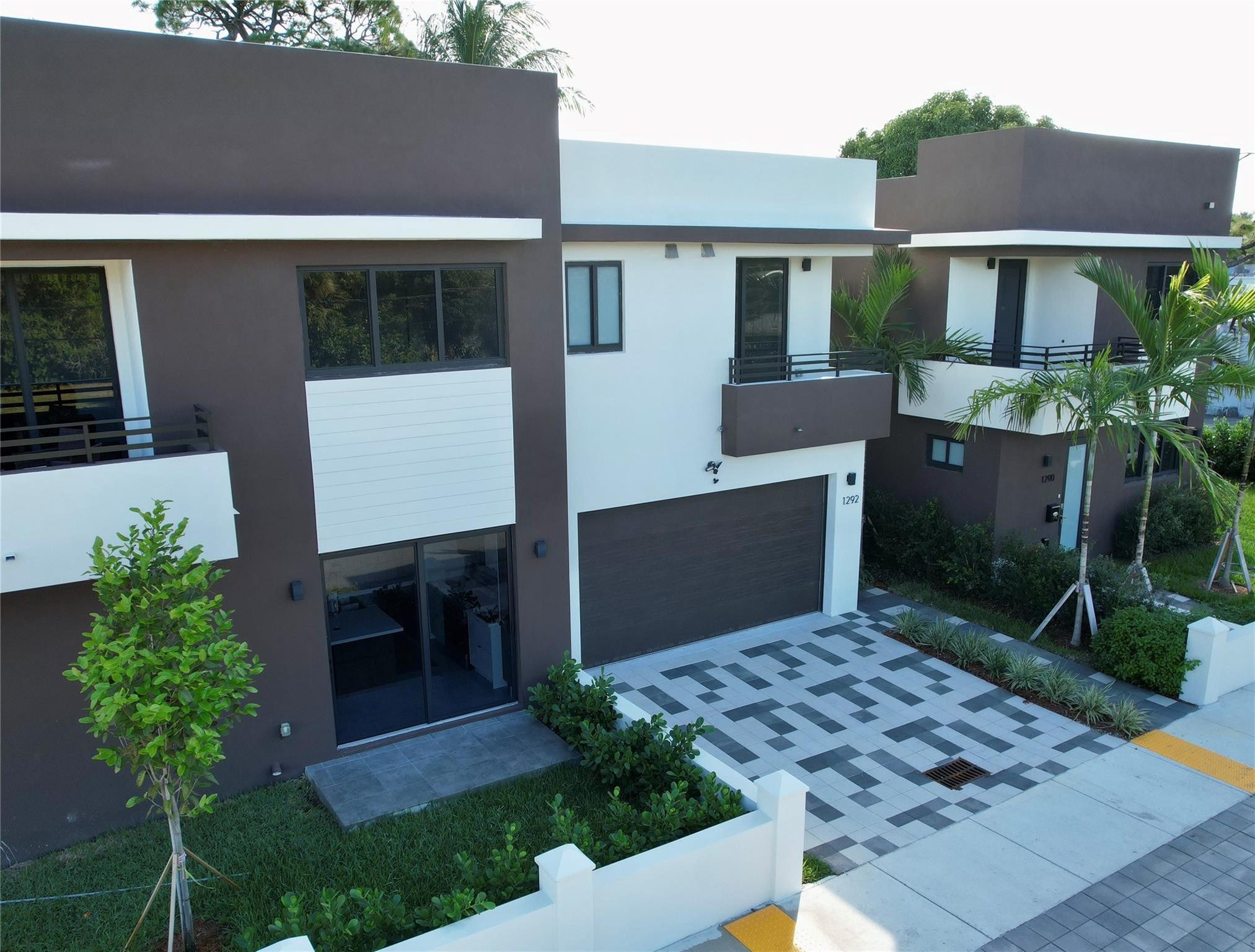 1292 NE 35th Street