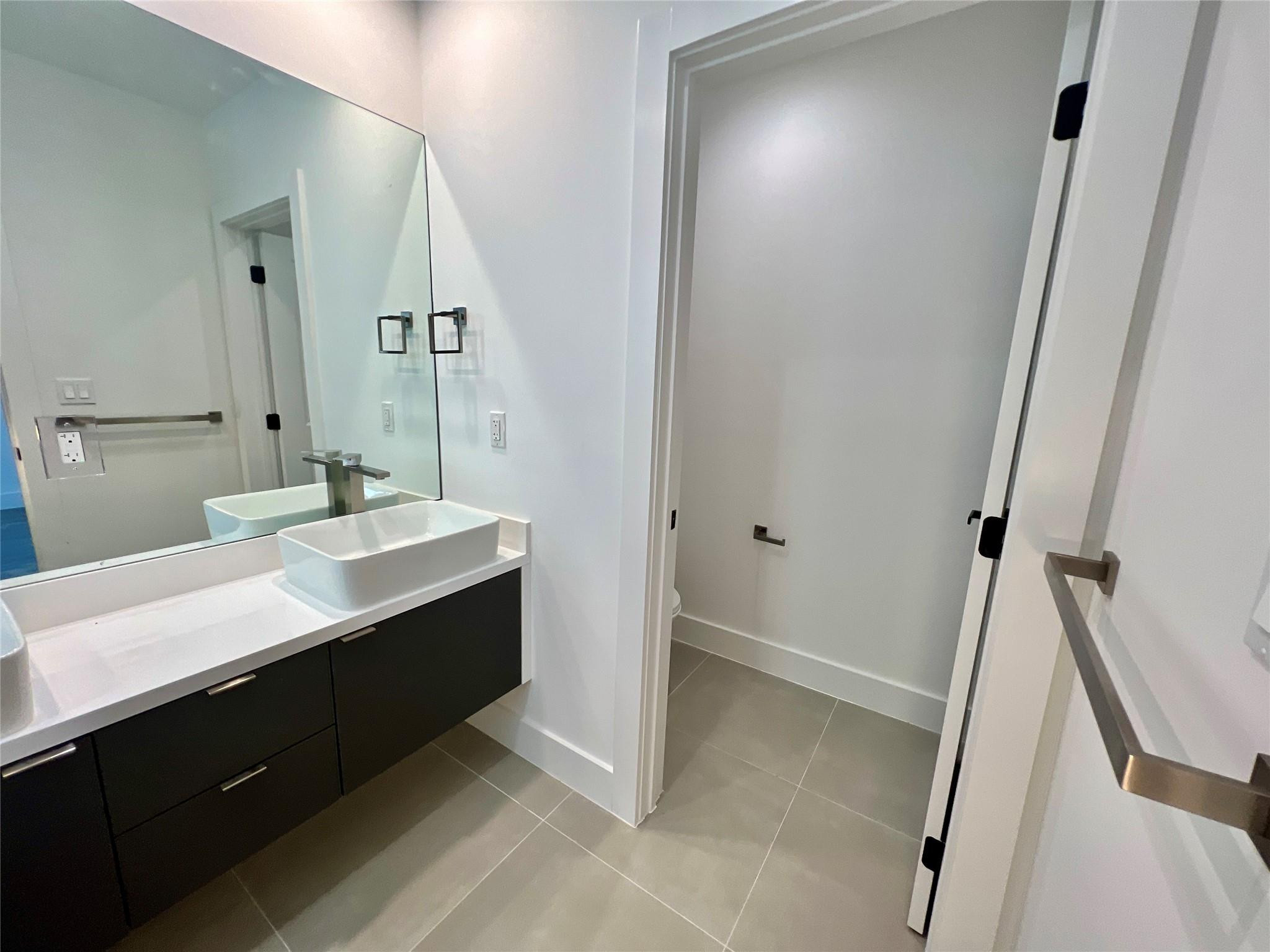 1292 NE 35th Street