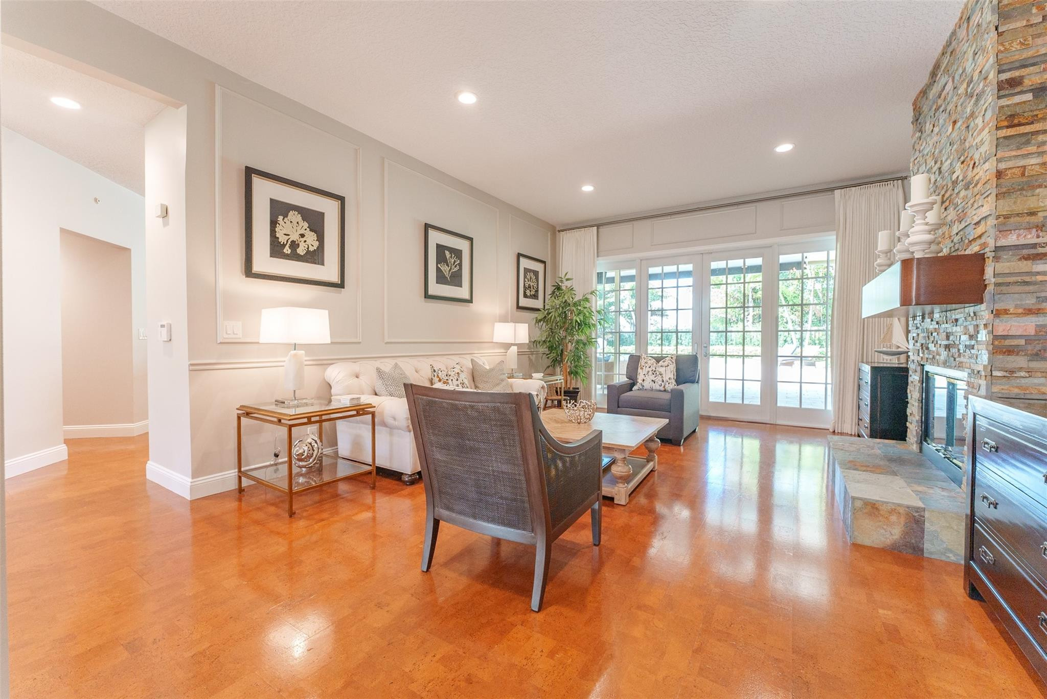 13439 Bradfords Wharf