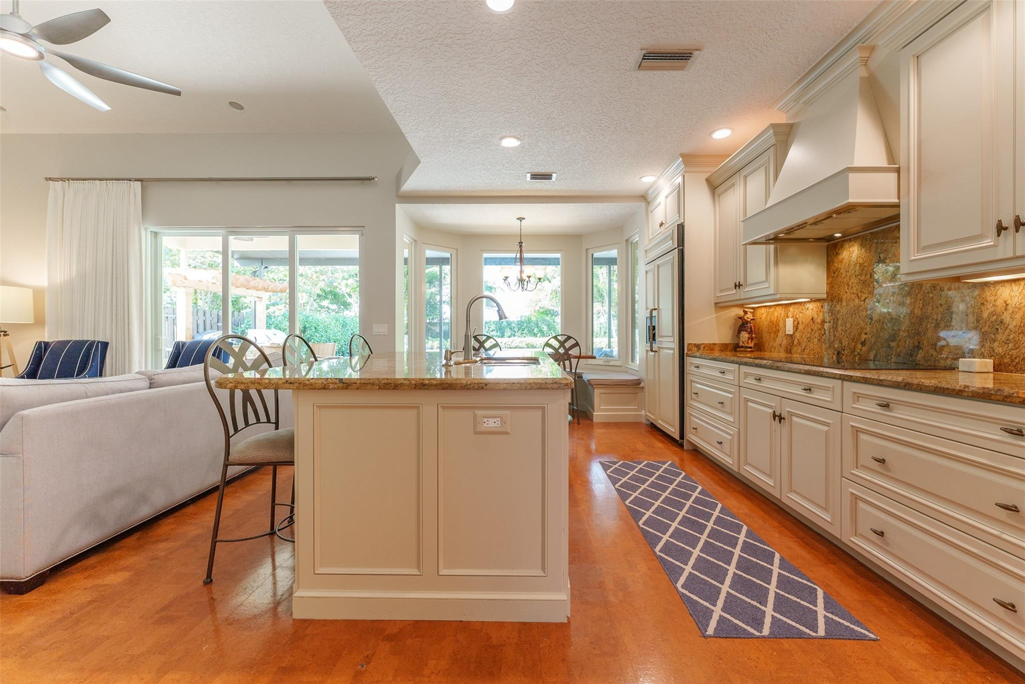 13439 Bradfords Wharf