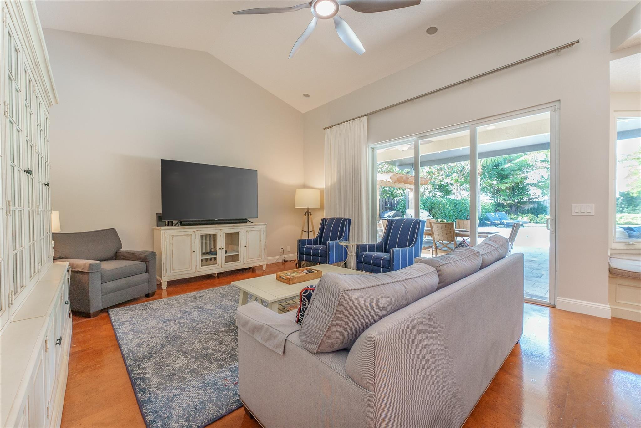 13439 Bradfords Wharf