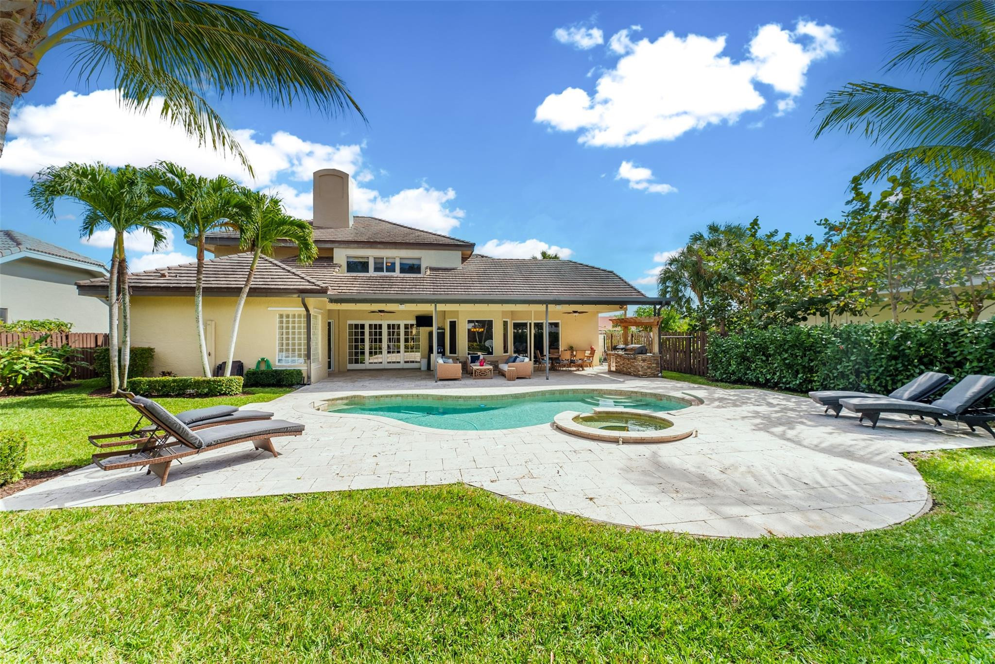 13439 Bradfords Wharf