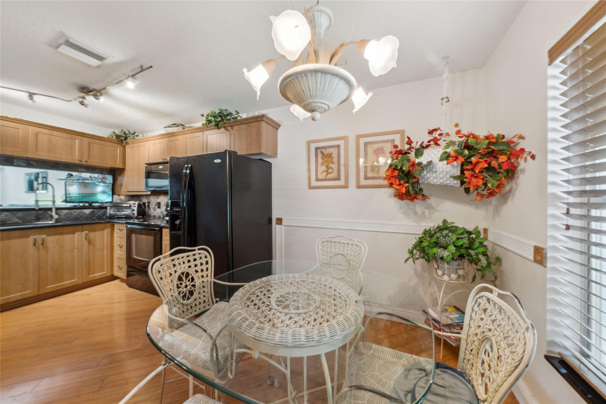 7558 S Pinewalk Drive 7558