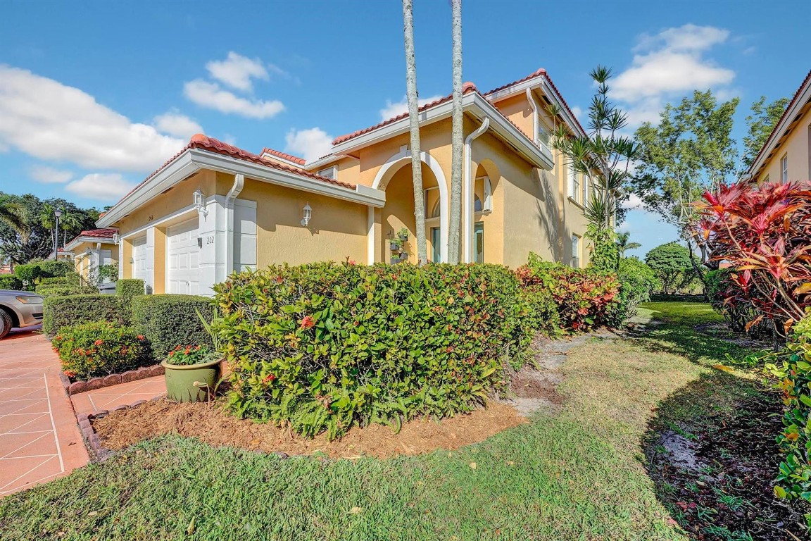 12468 Crystal Pointe Drive 202