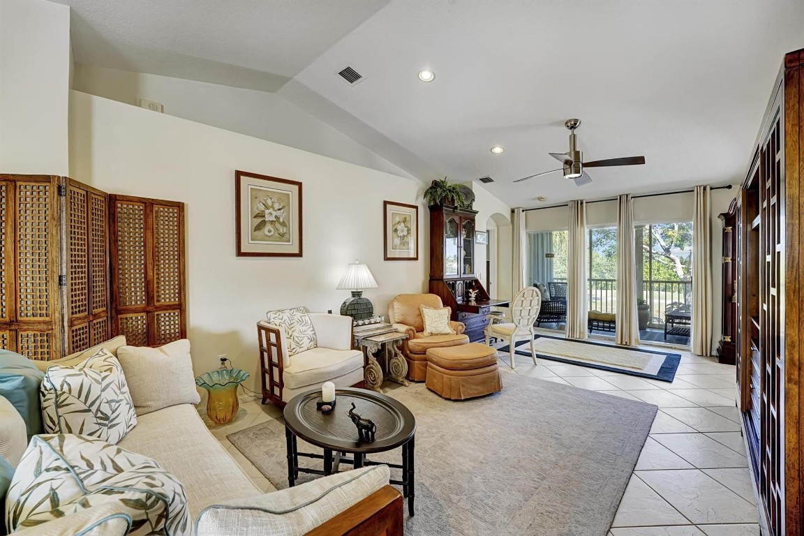 12468 Crystal Pointe Drive 202