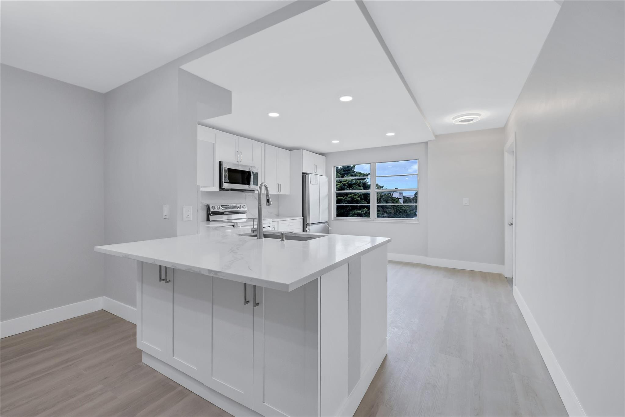 2002 Granada Drive M3