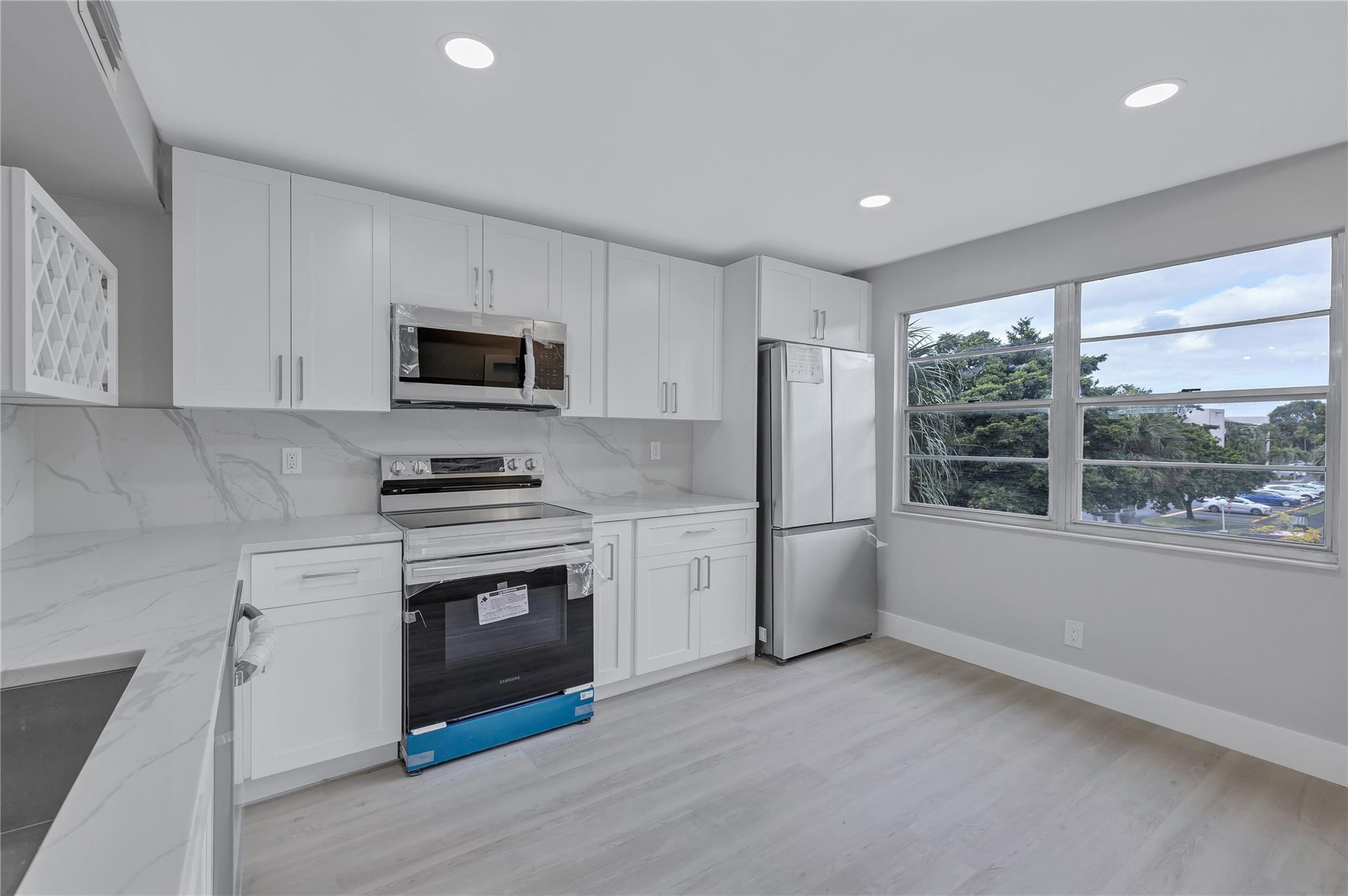 2002 Granada Drive M3