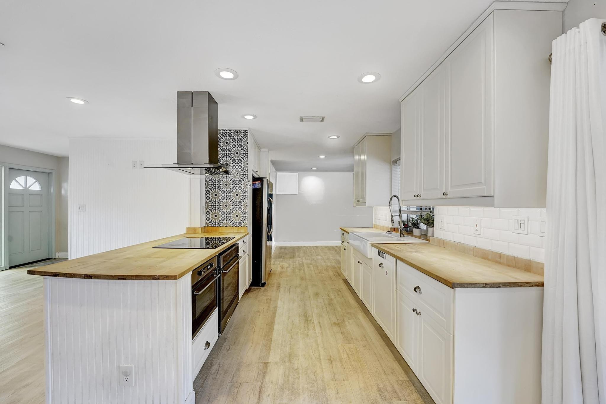 1349 NW 7th Street
