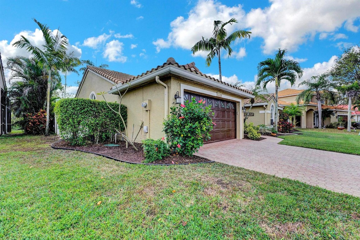 9591 Lake Serena Drive