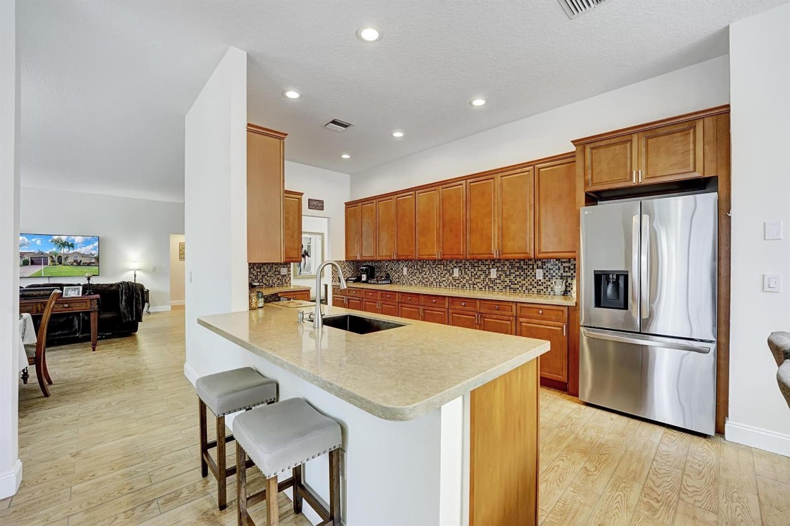 9591 Lake Serena Drive