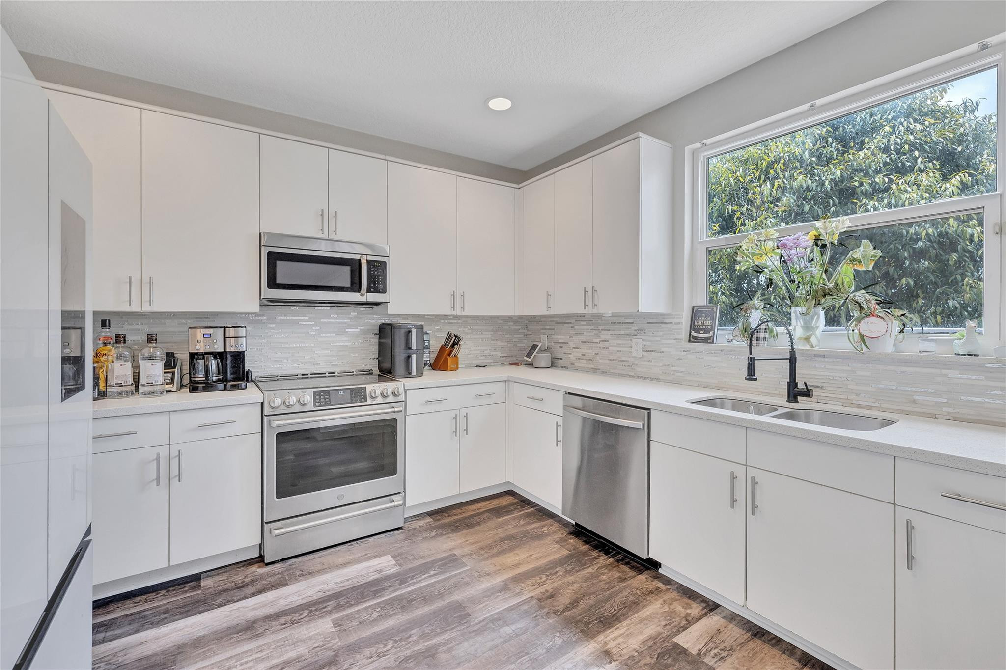 18219 Blue Lake Way