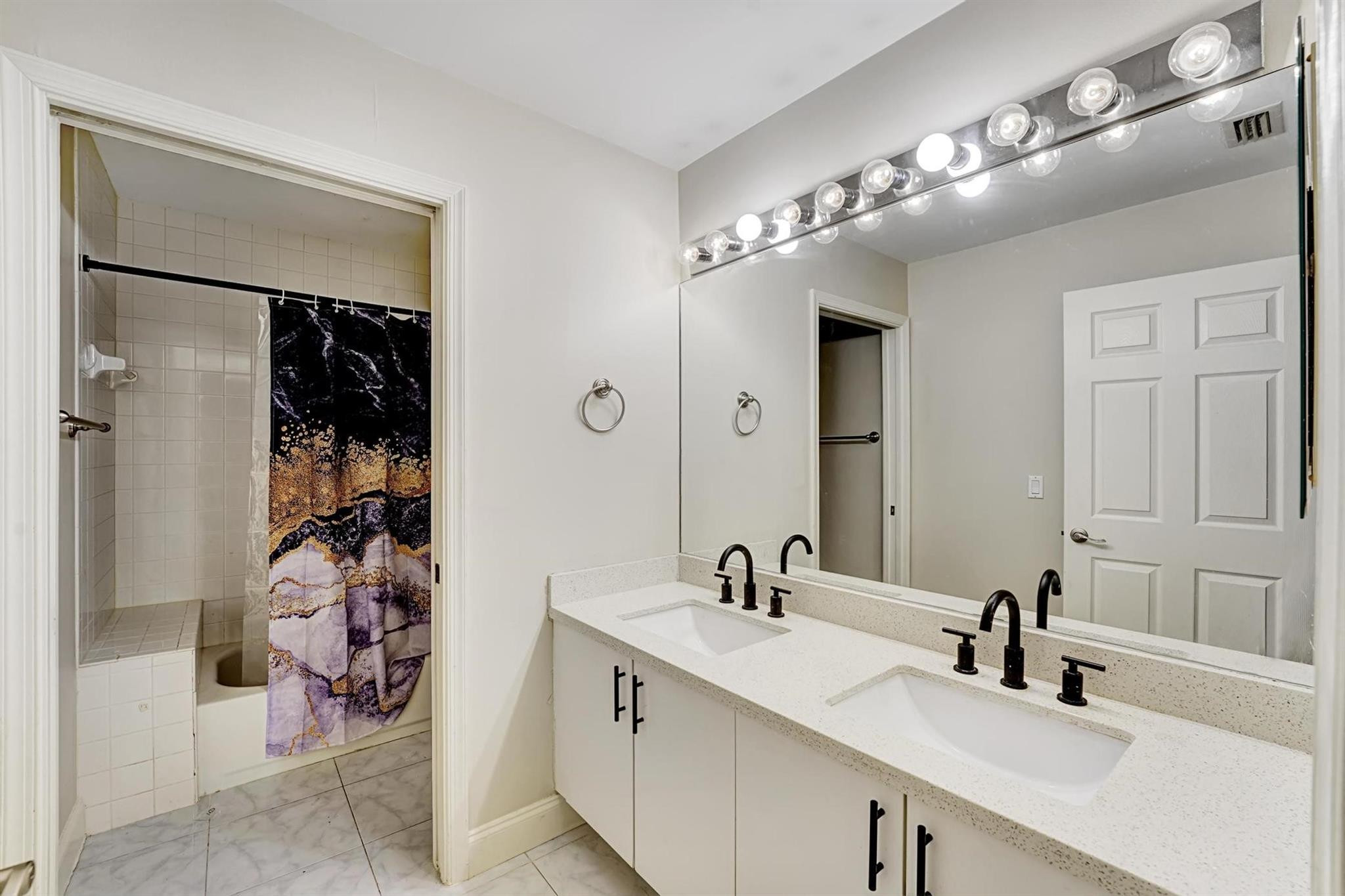 18219 Blue Lake Way