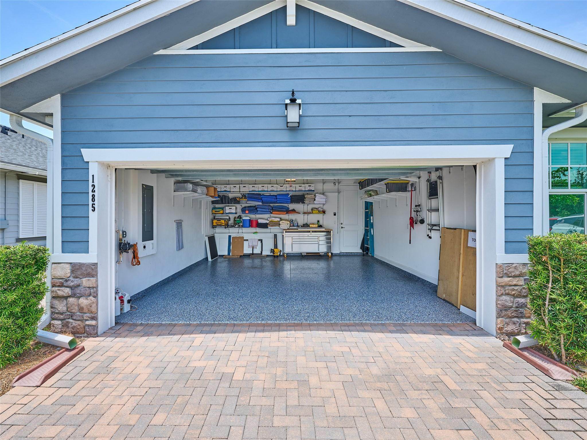 1285 Haywagon Trail
