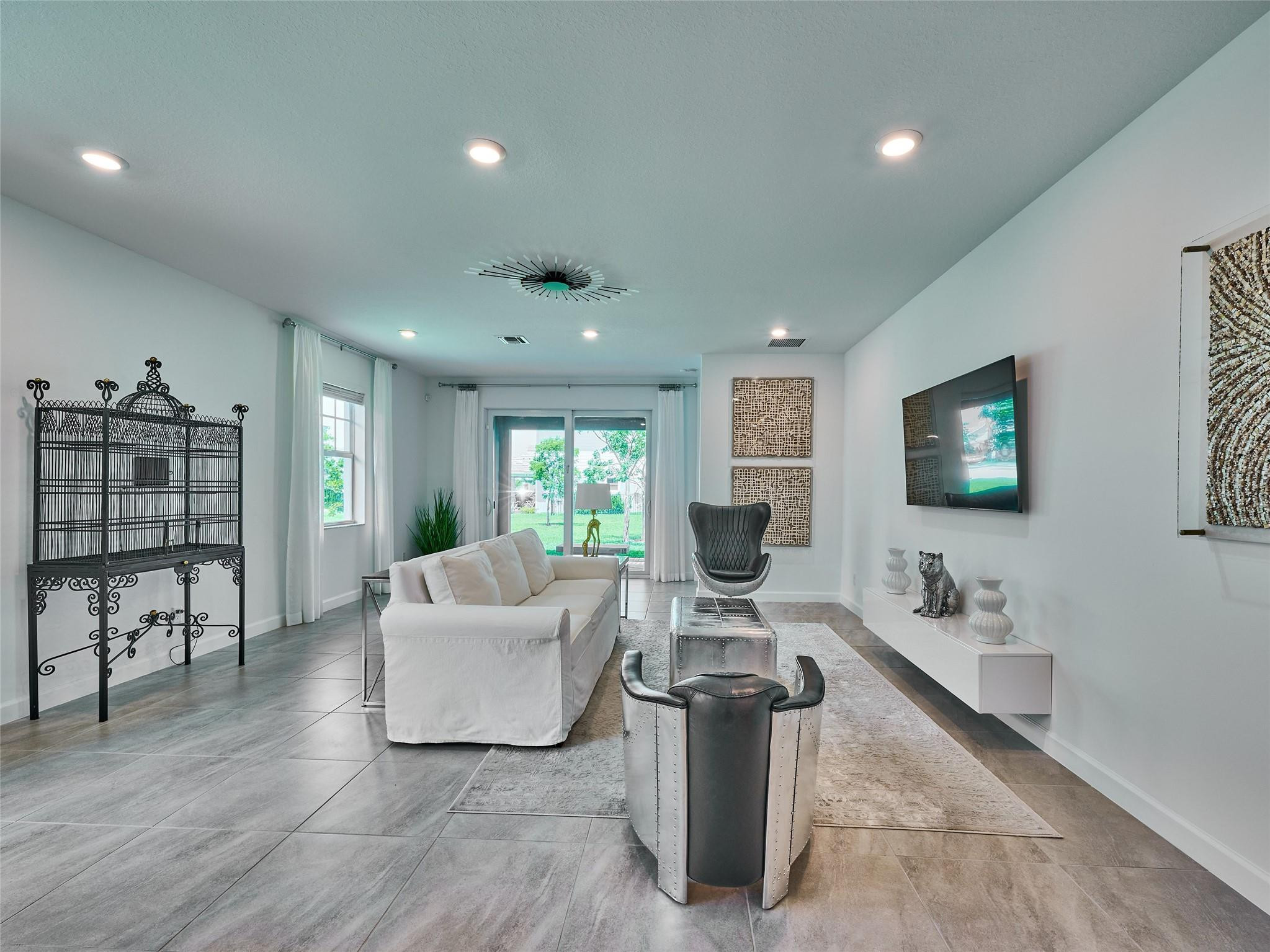 1285 Haywagon Trail