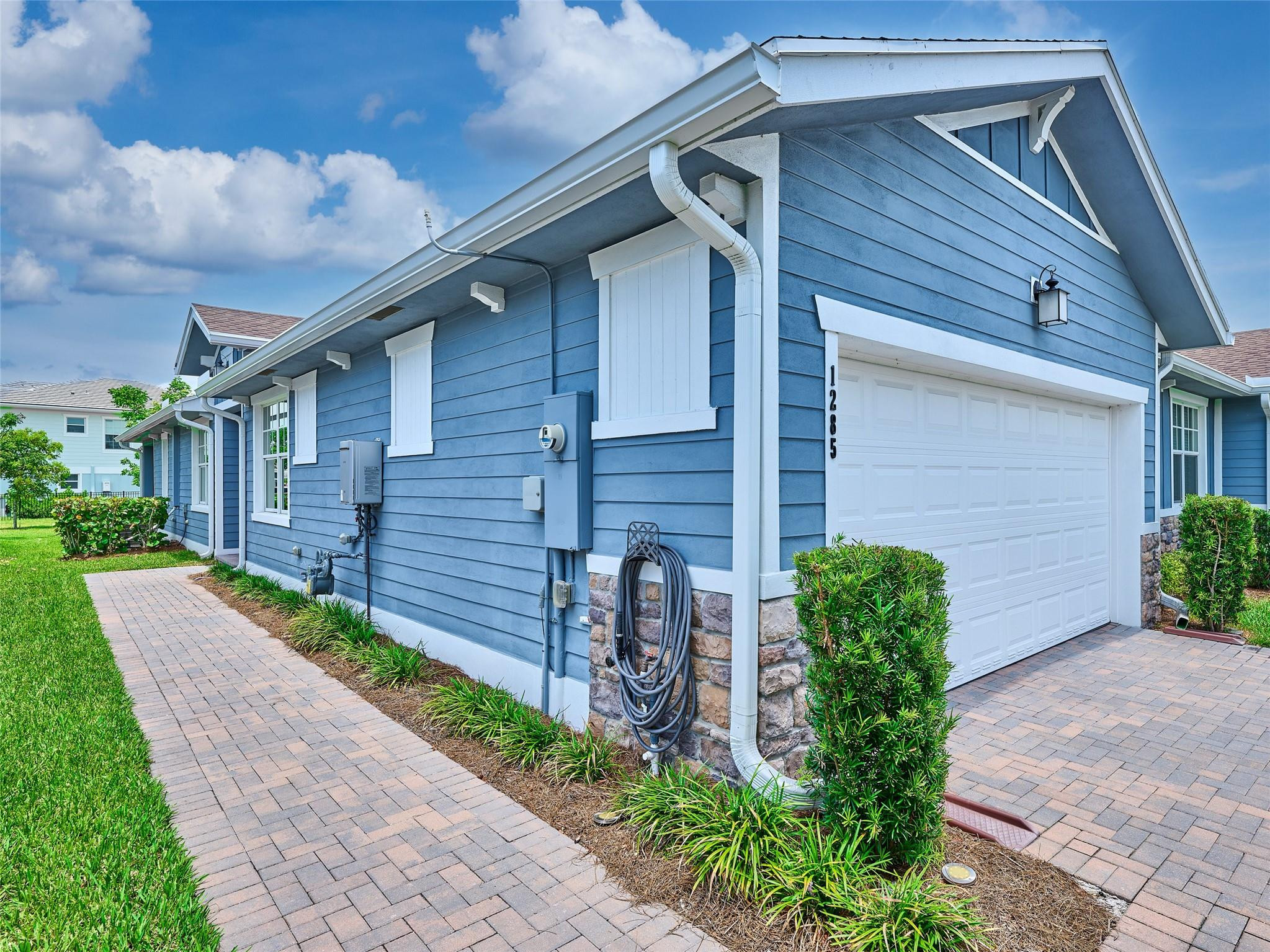 1285 Haywagon Trail