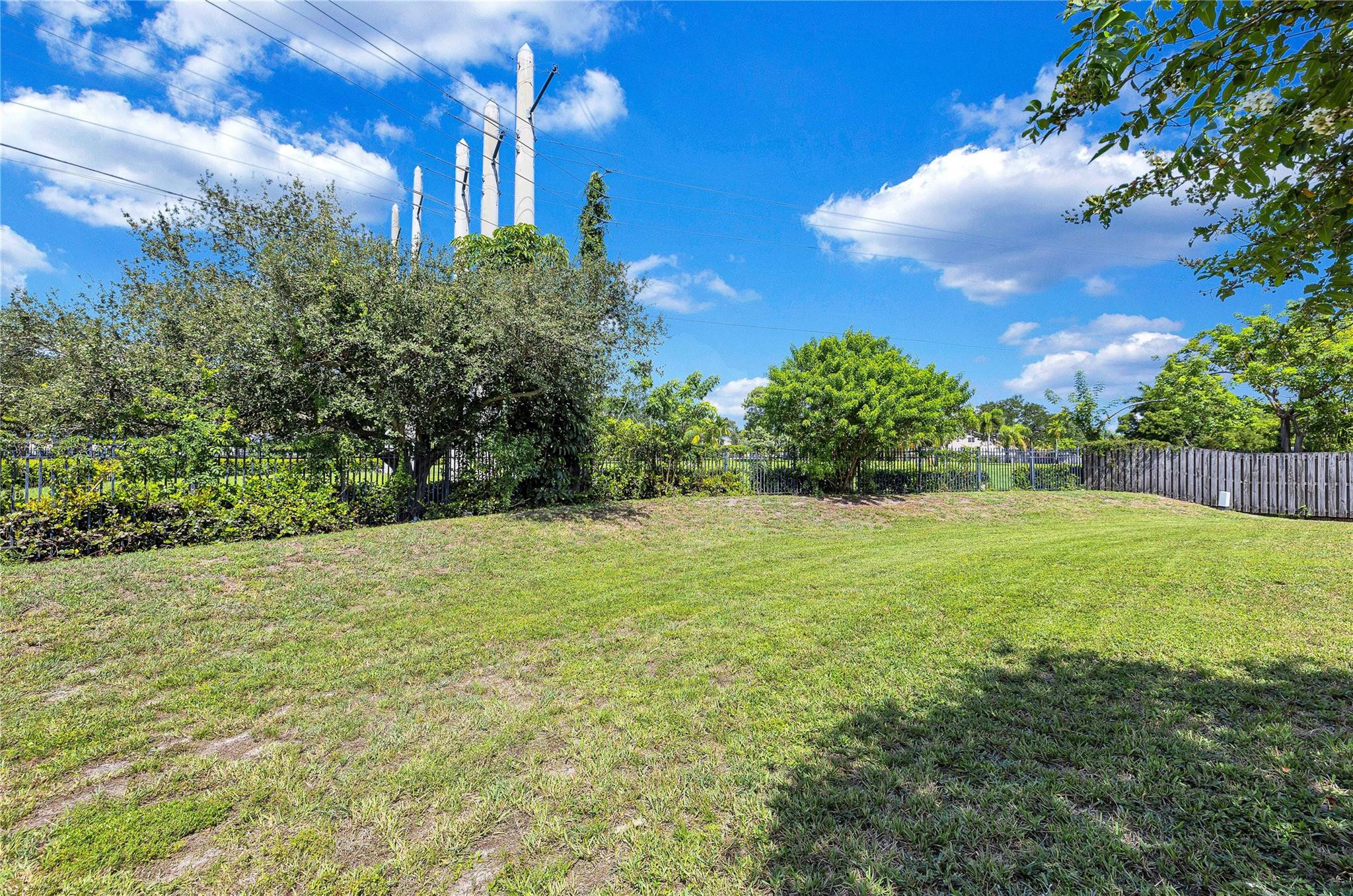 2141 NW 54th Avenue