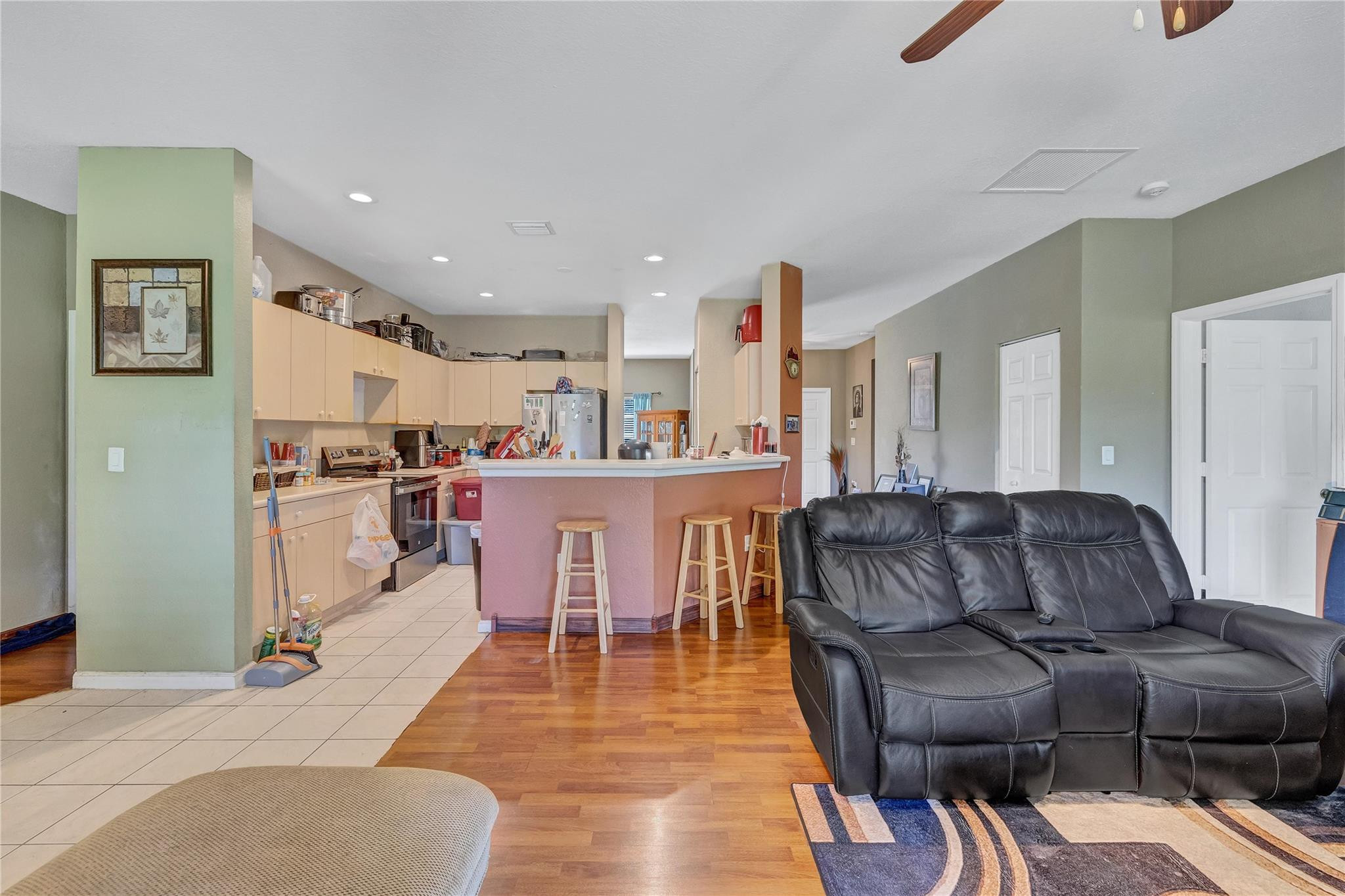 2141 NW 54th Avenue