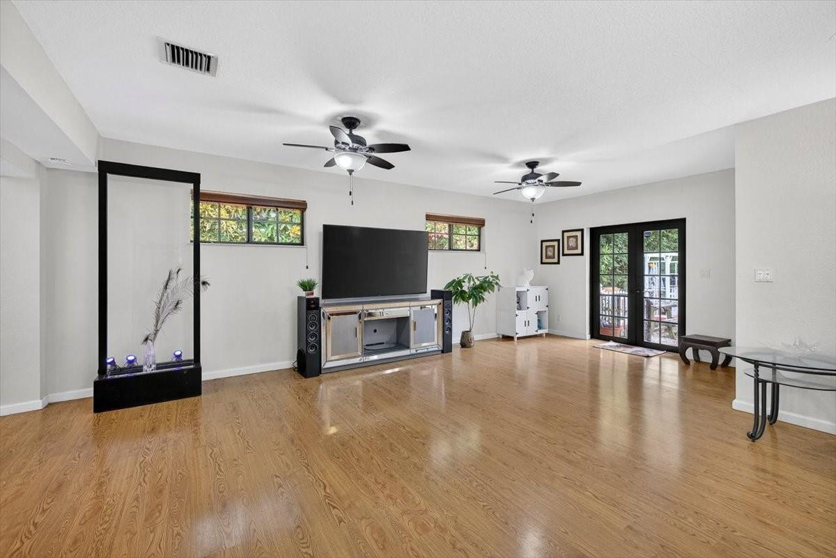 5541 W Broward Boulevard