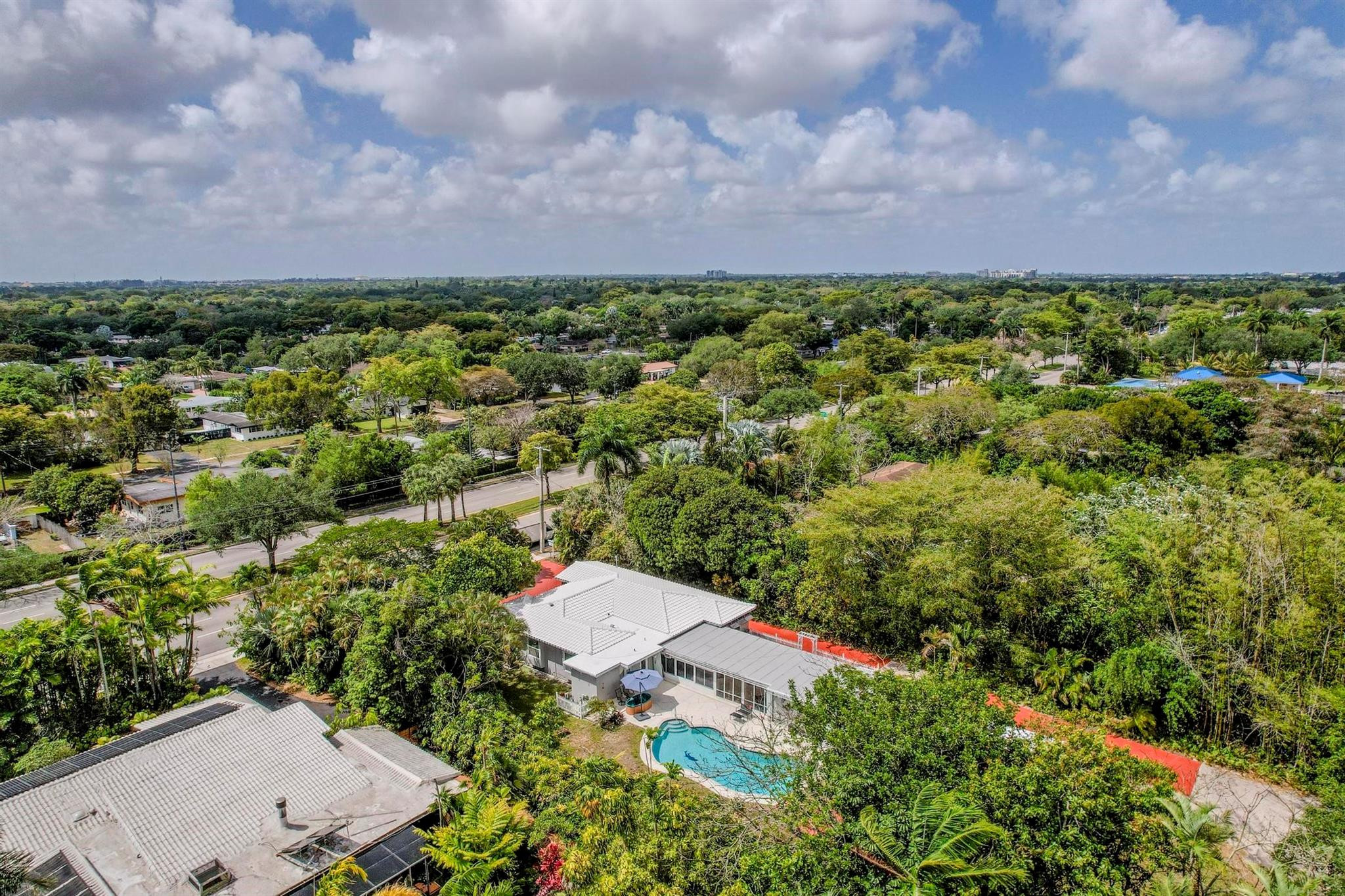 5541 W Broward Boulevard