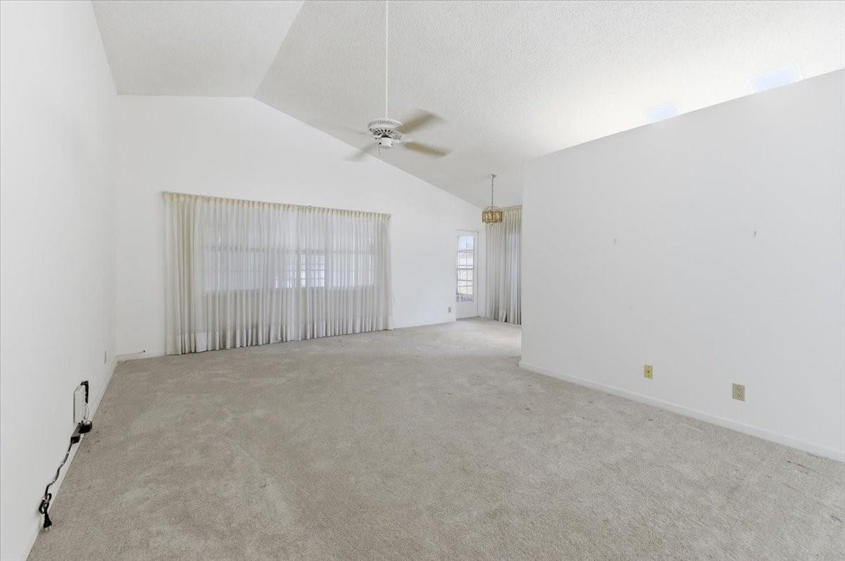 7921 Mansfield Hollow Road