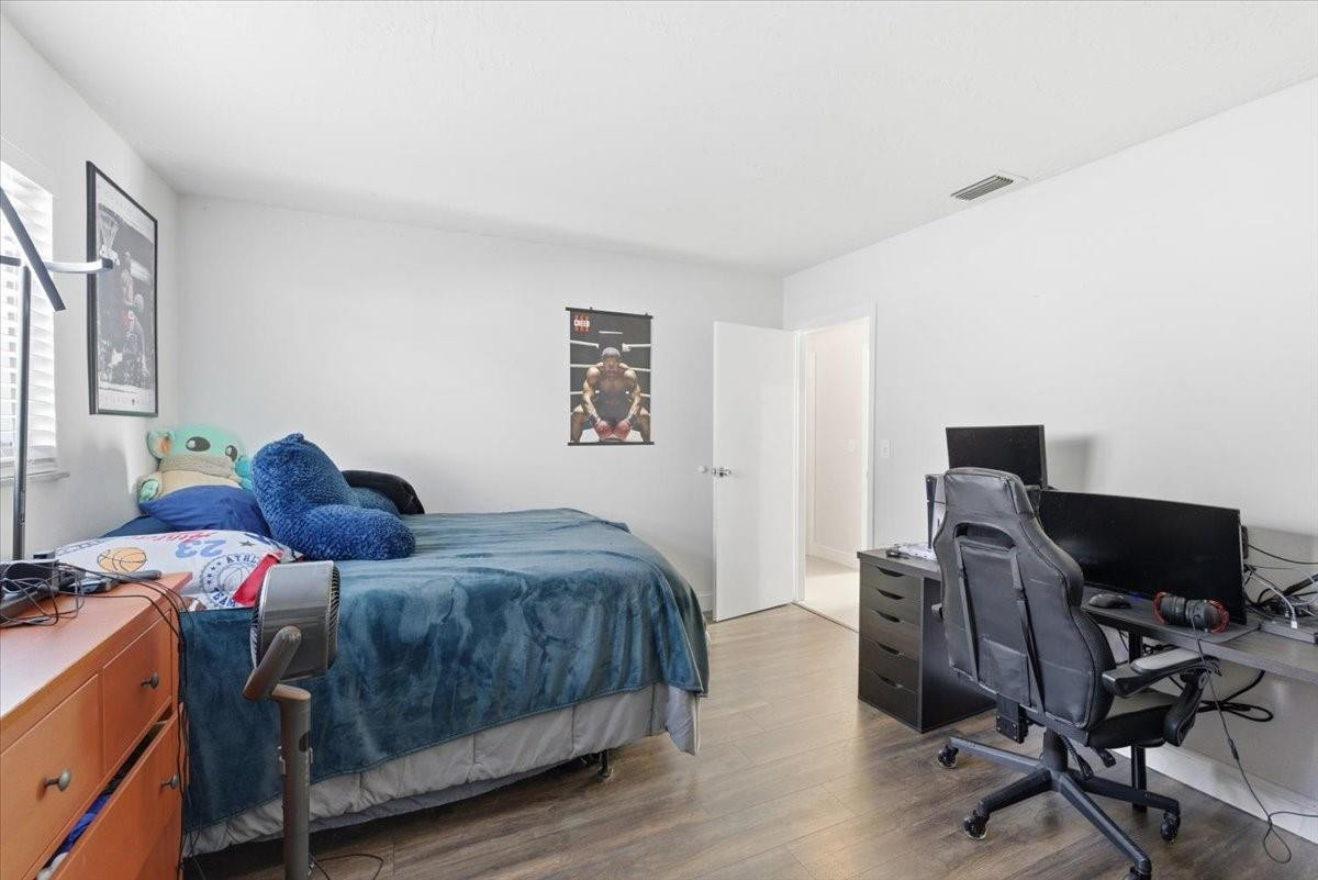 8570 NW 24th Court
