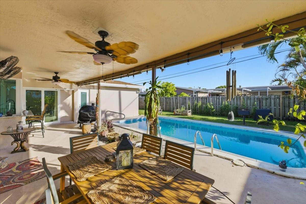 8570 NW 24th Court