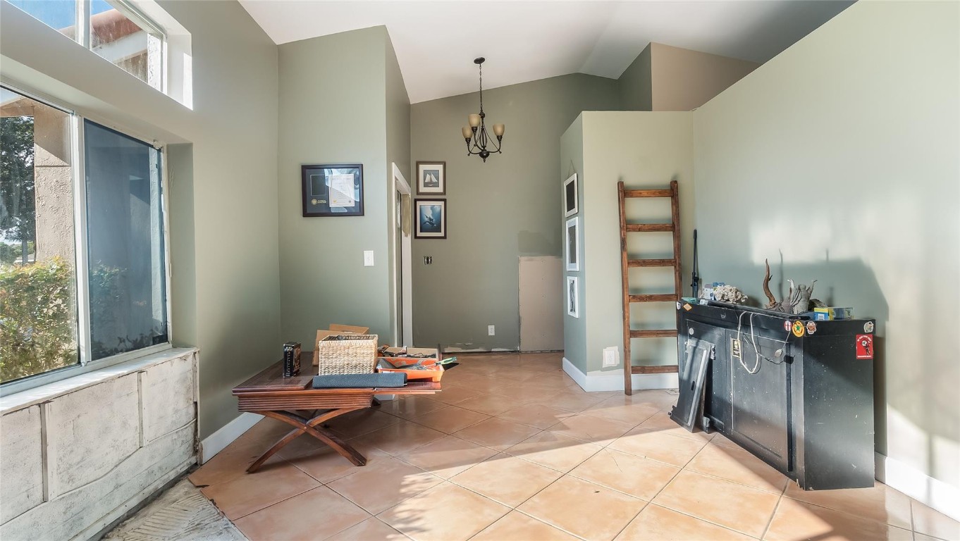 2881 NW 98th Way