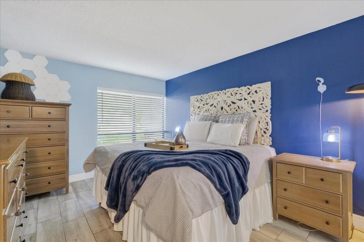 2355 SW 15th Street 77