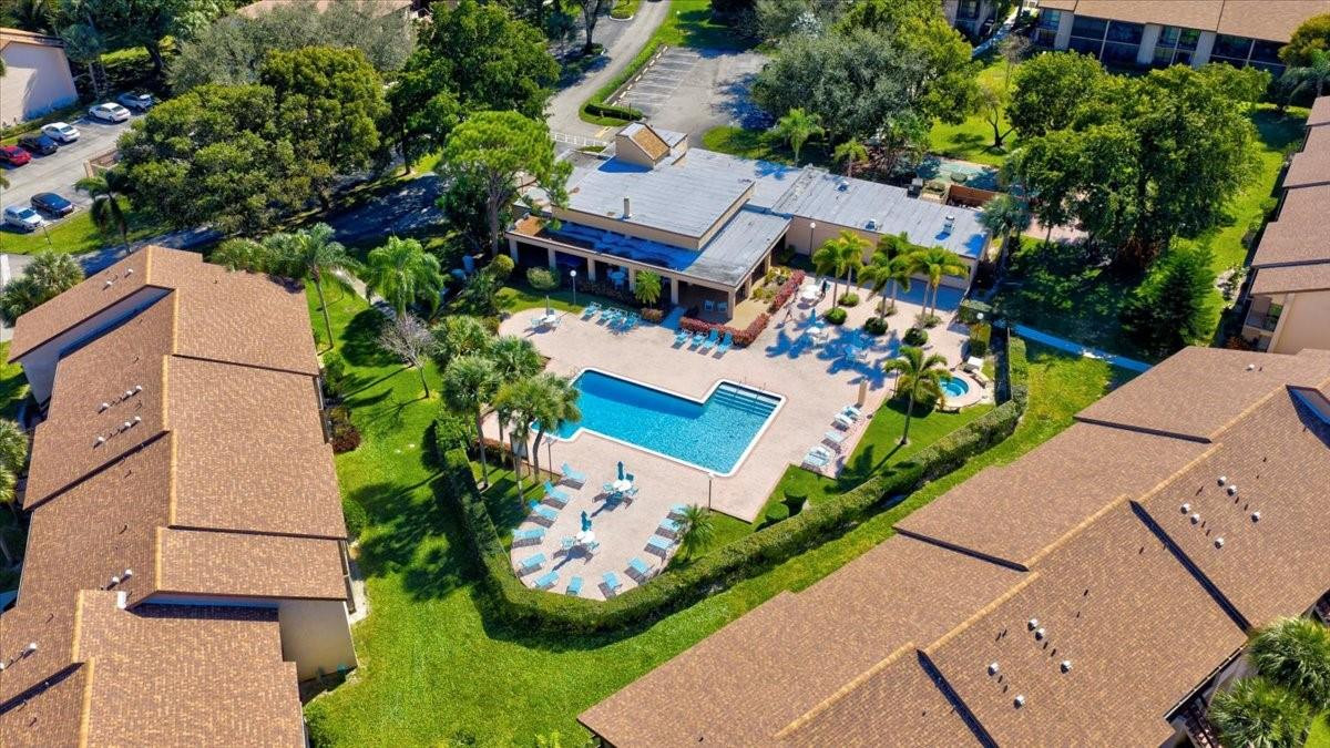 2355 SW 15th Street 77