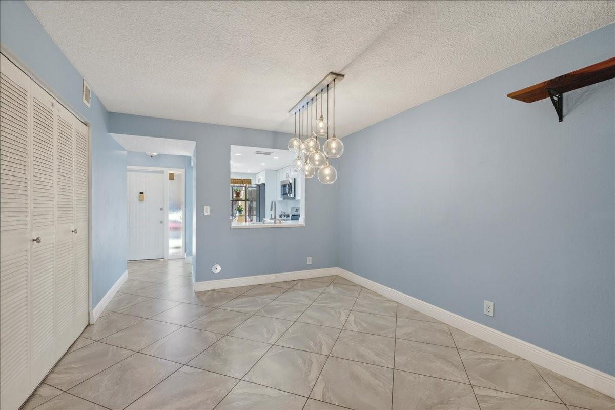 2355 SW 15th Street 77