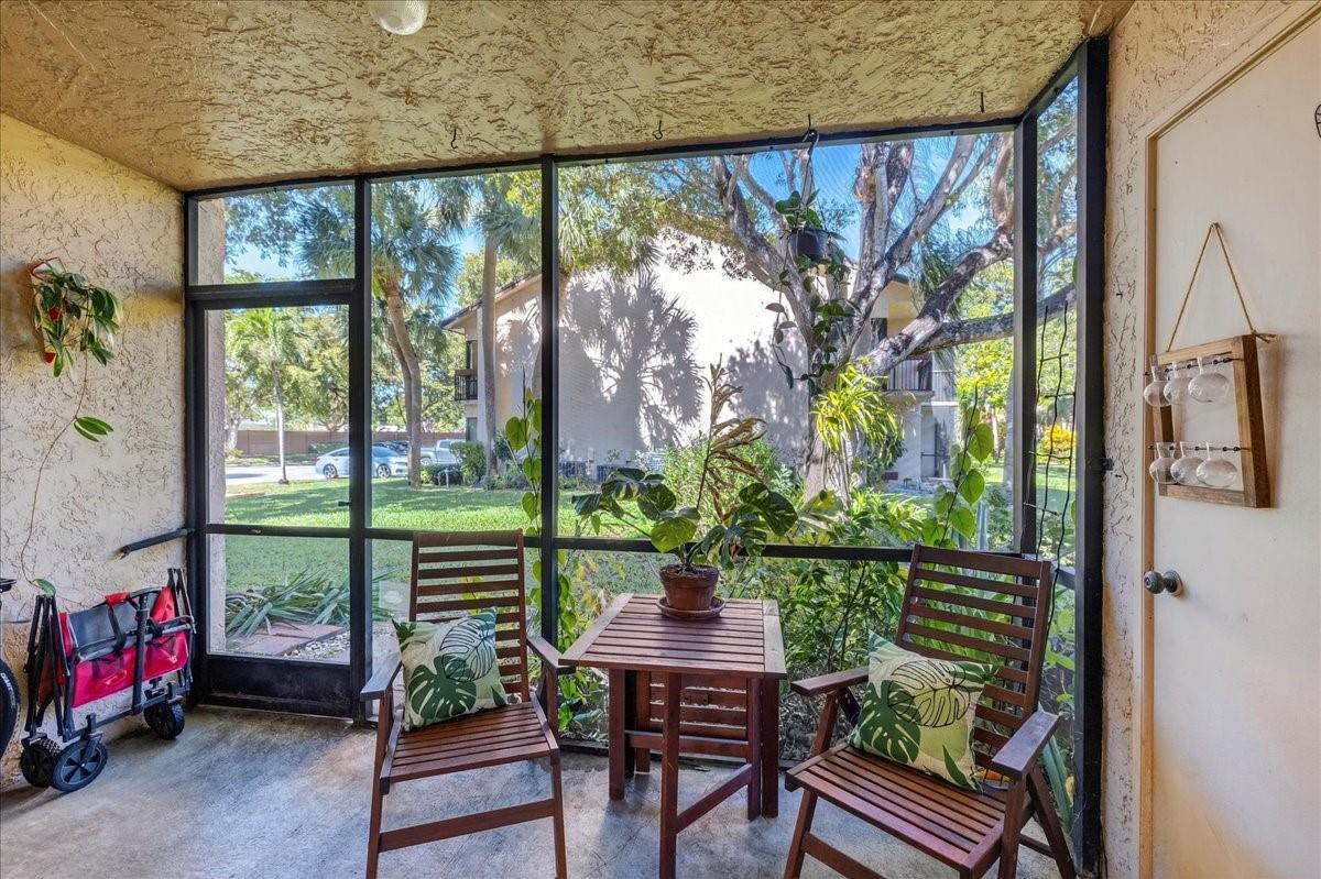 2355 SW 15th Street 77