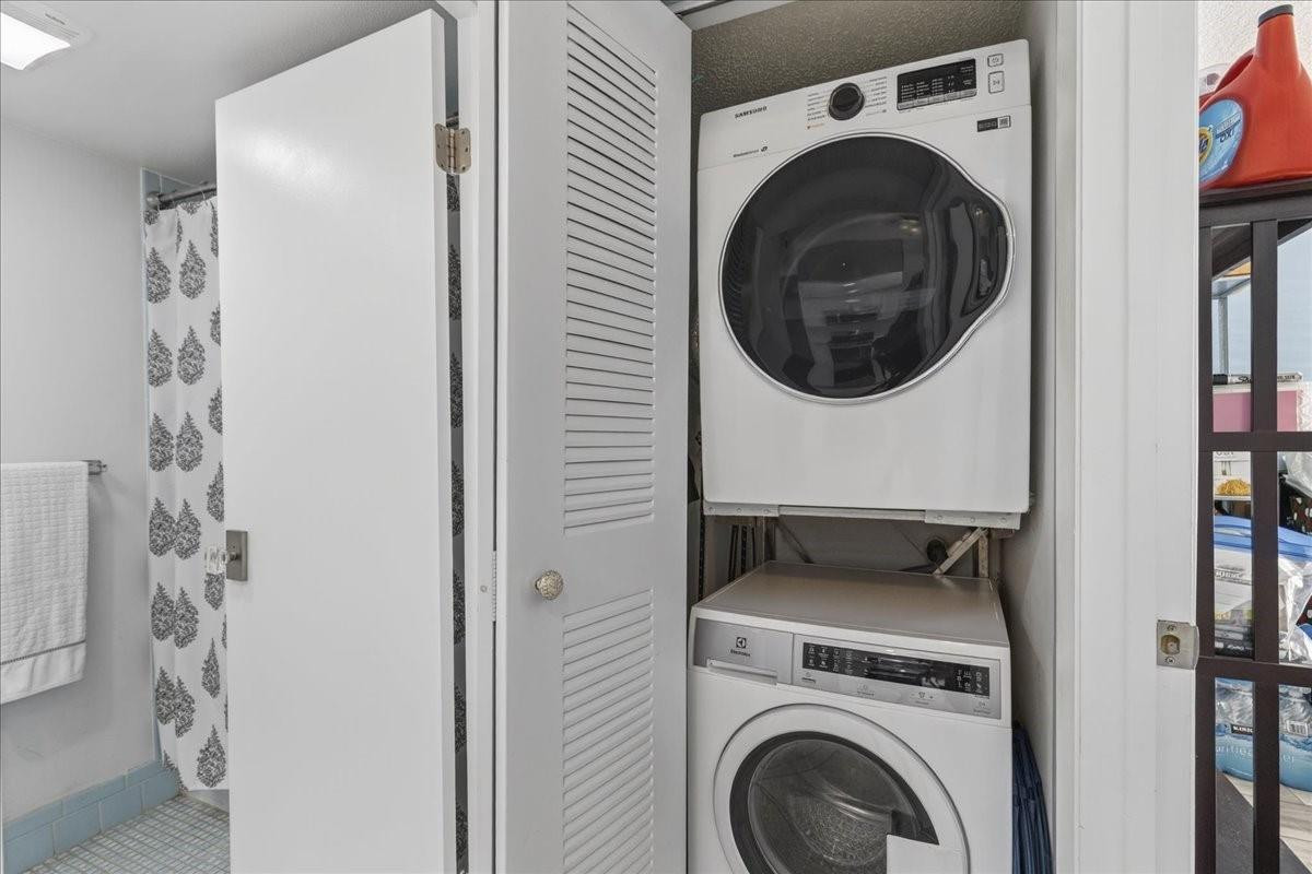 2355 SW 15th Street 77