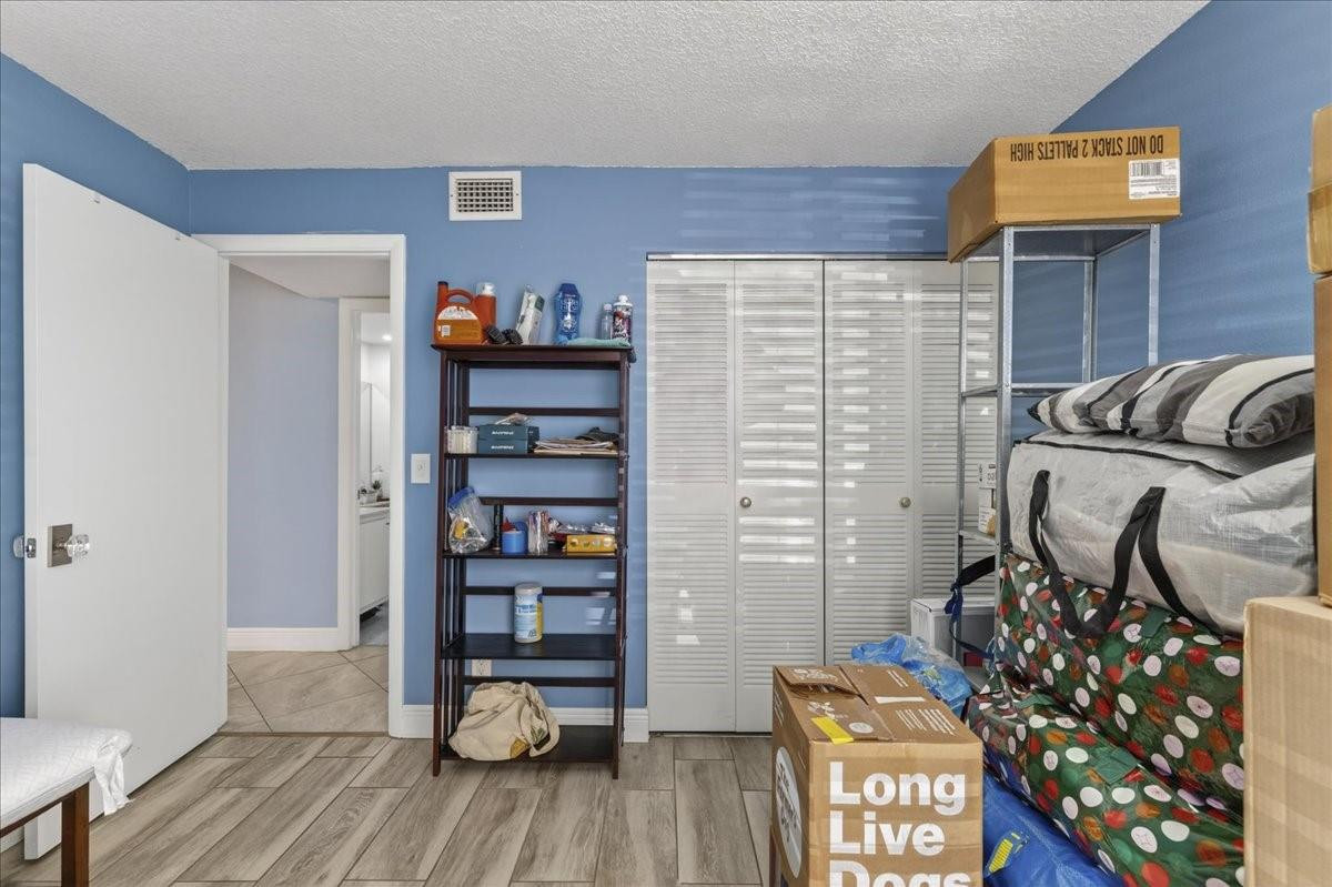 2355 SW 15th Street 77