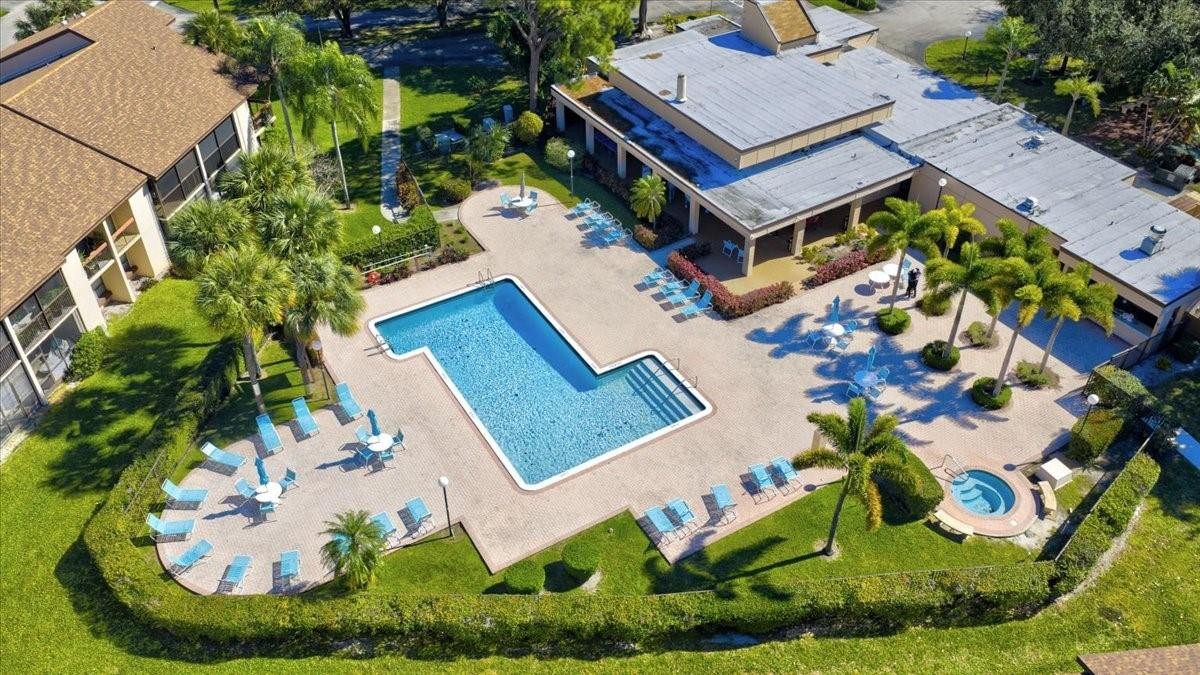 2355 SW 15th Street 77