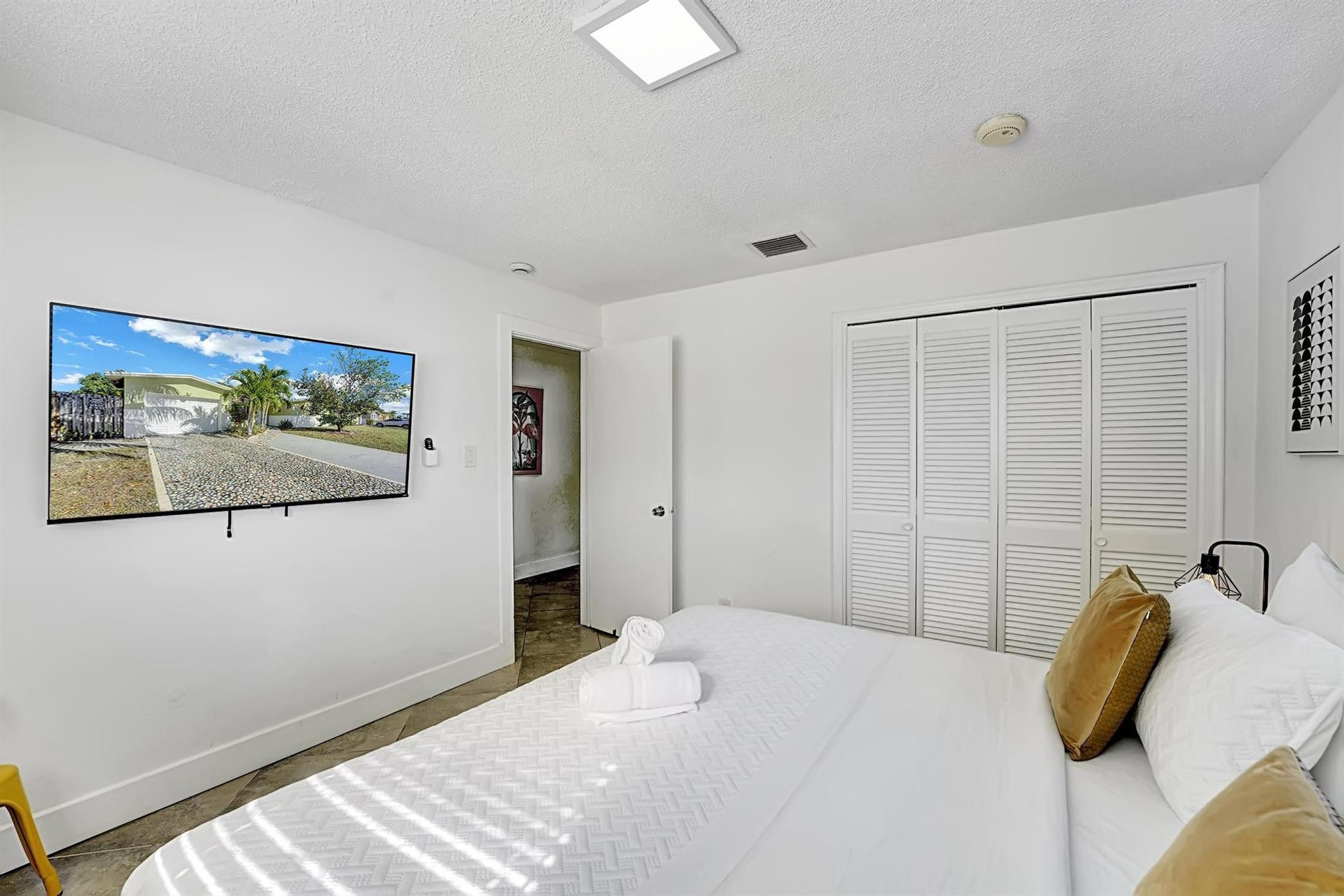 6481 Kimberly Boulevard