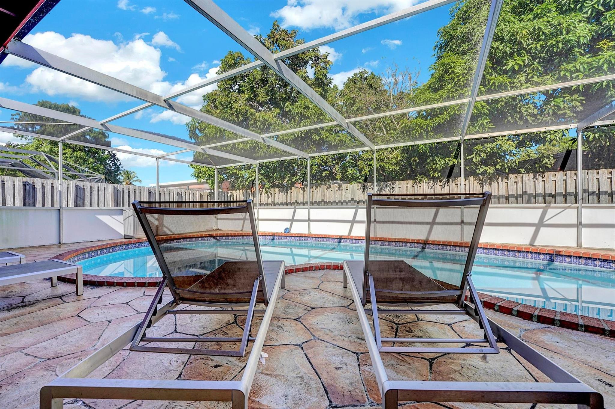 6481 Kimberly Boulevard