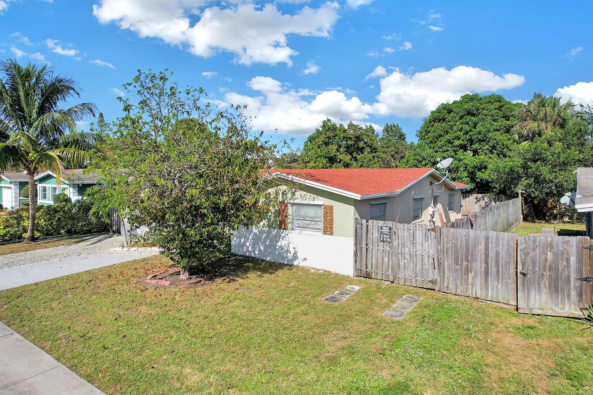 6481 Kimberly Boulevard