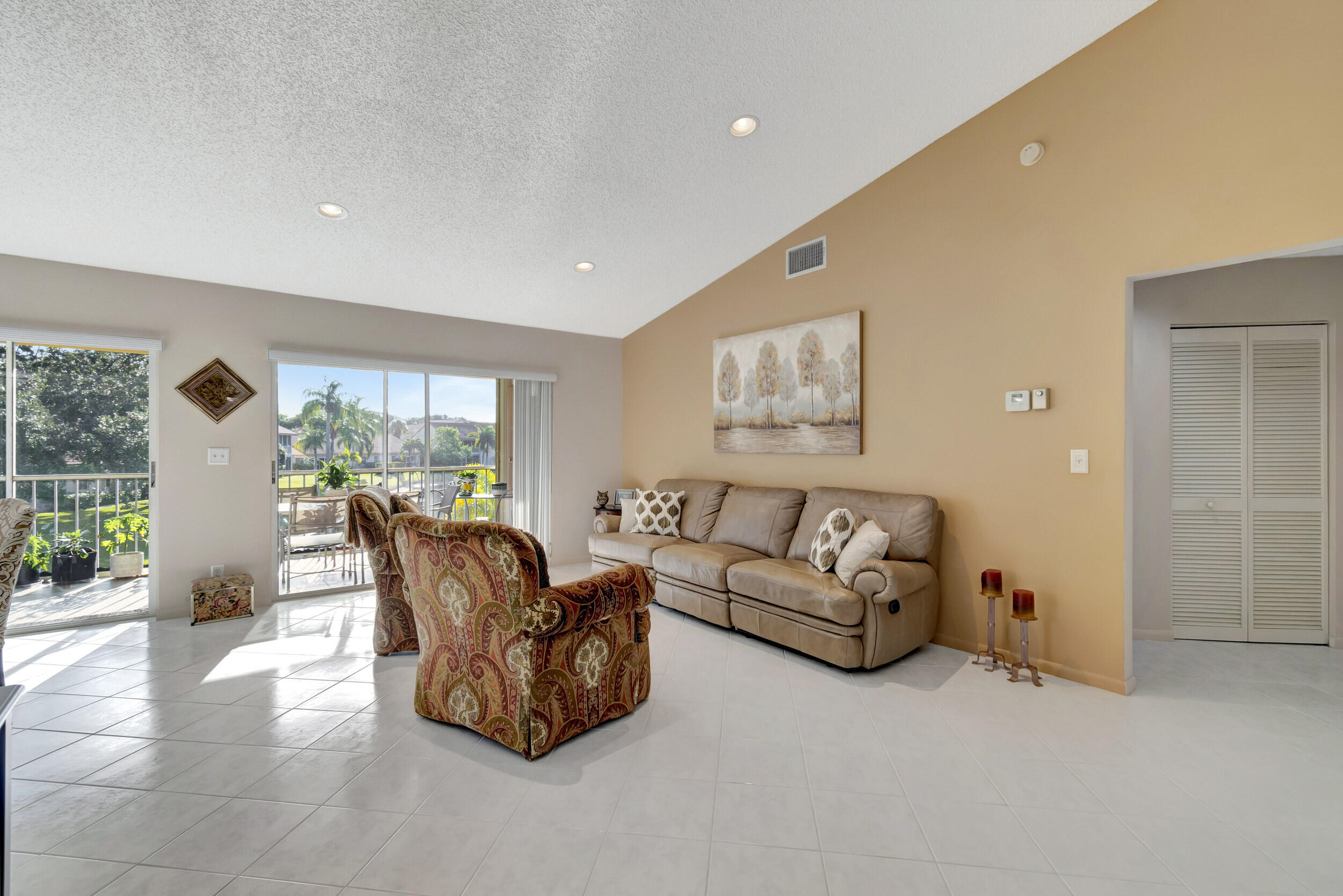 14340 Emerald Lake Drive 4