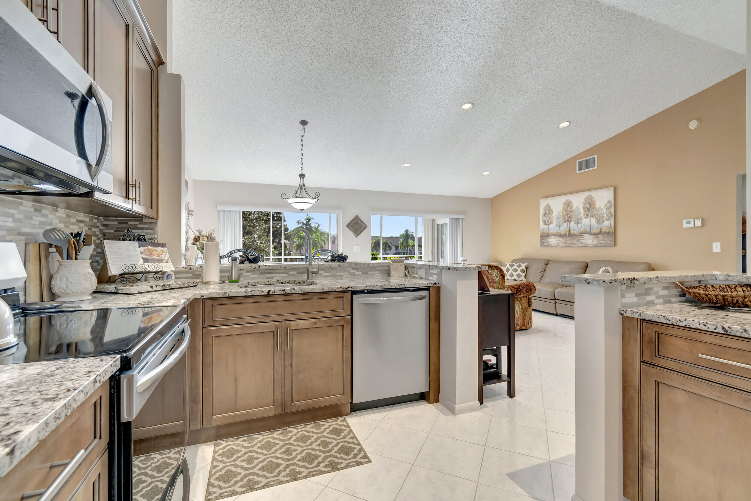 14340 Emerald Lake Drive 4