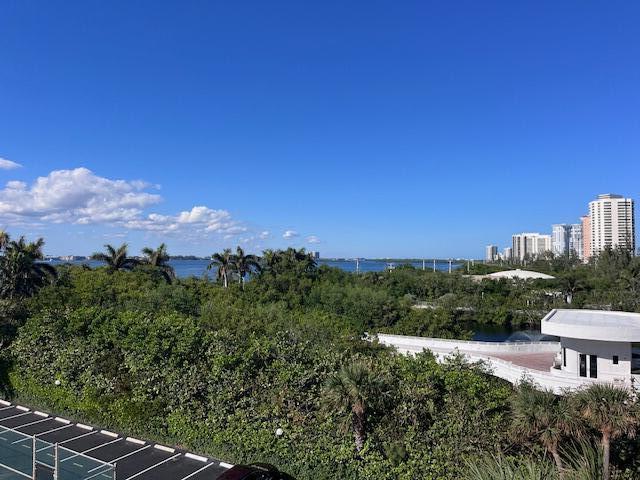 4200 N Ocean Drive 2-405