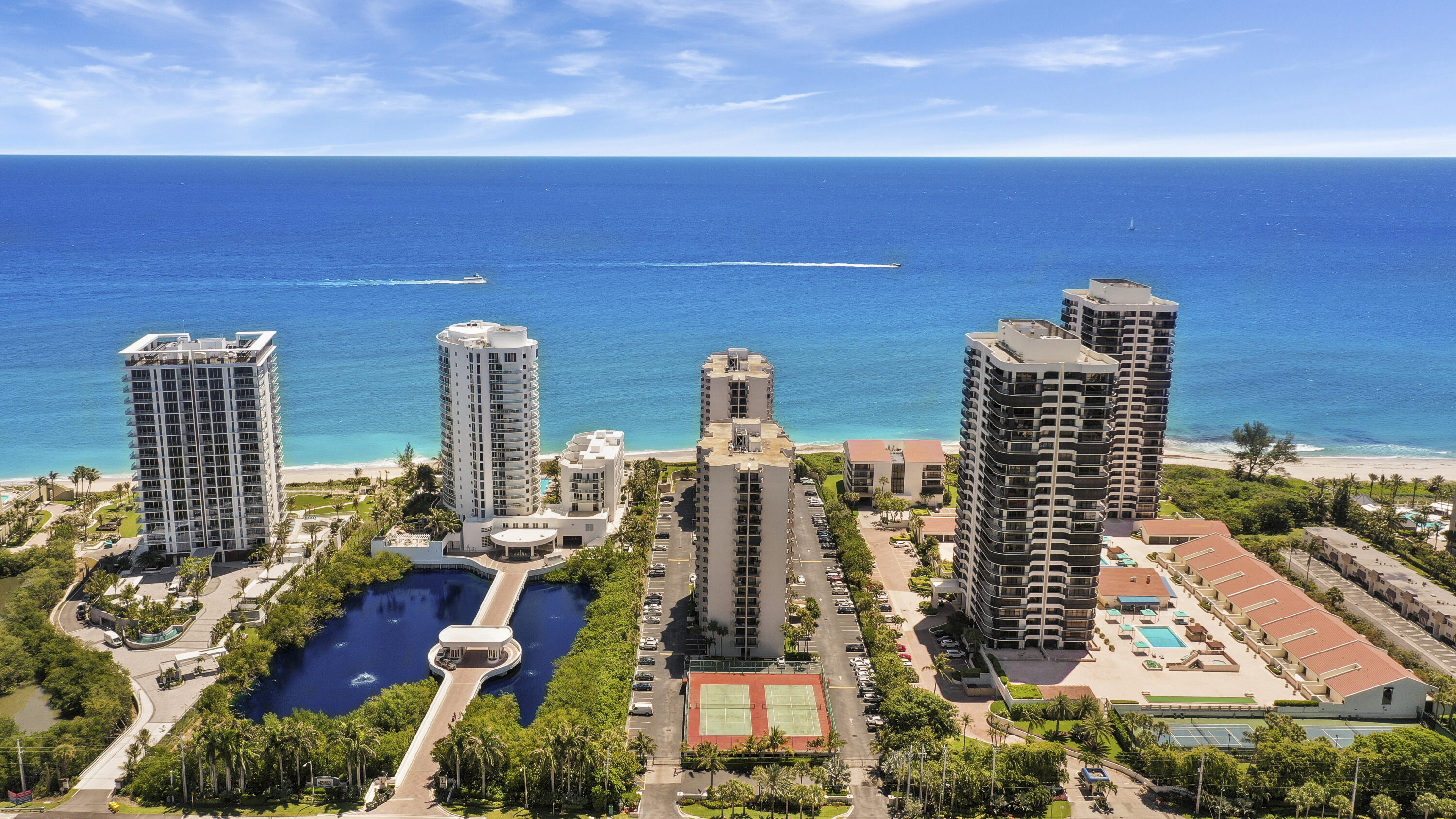 4200 N Ocean Drive 2-405