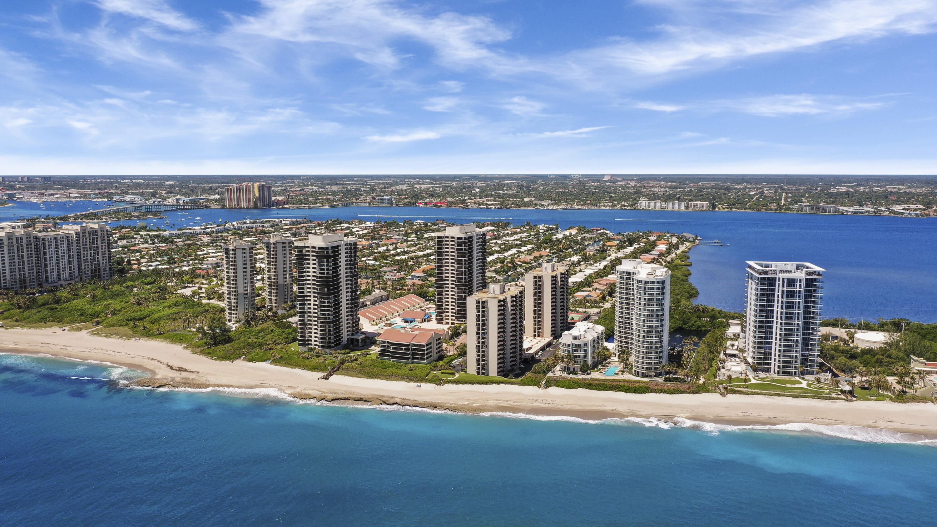 4200 N Ocean Drive 2-405