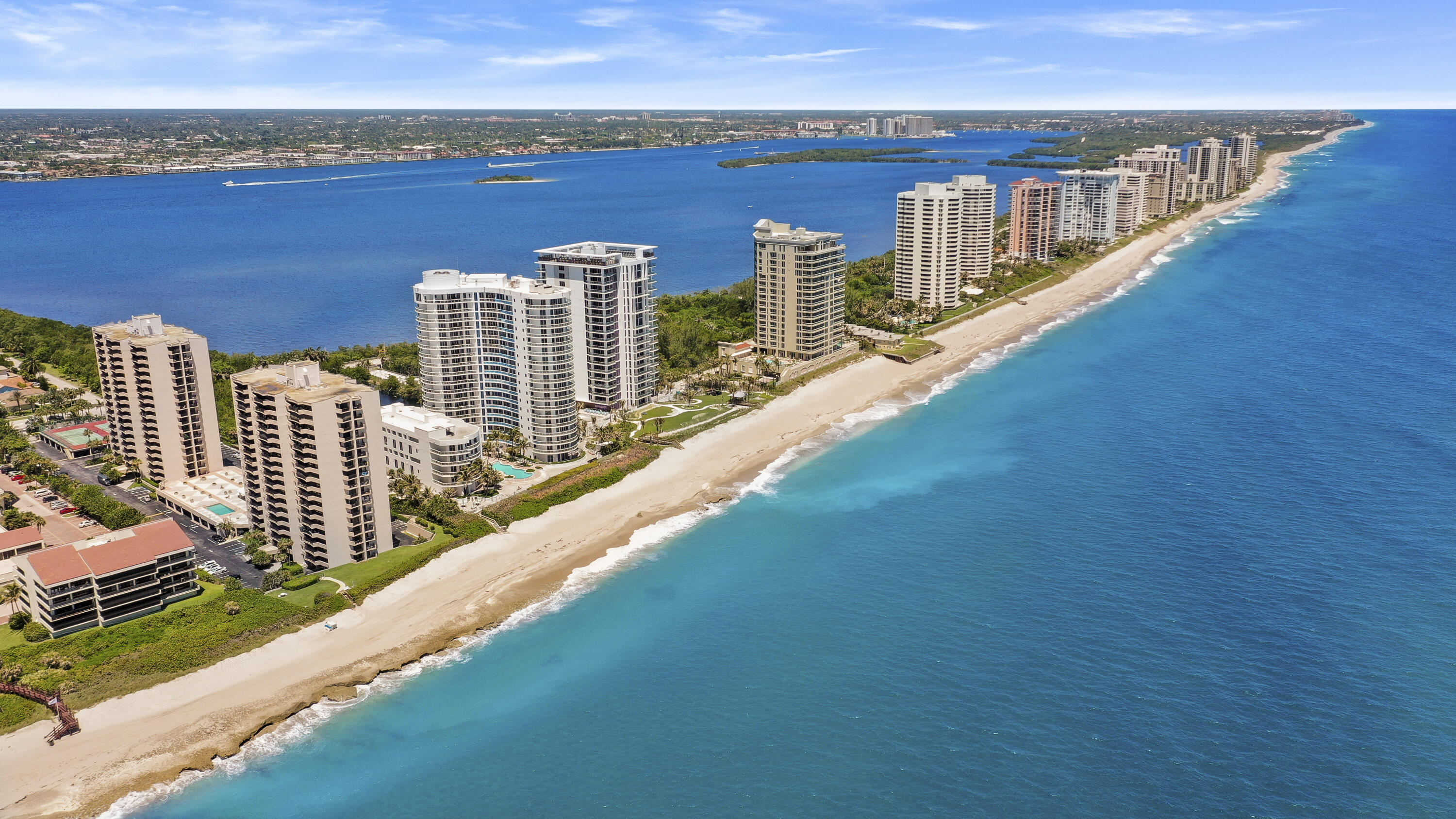 4200 N Ocean Drive 2-405