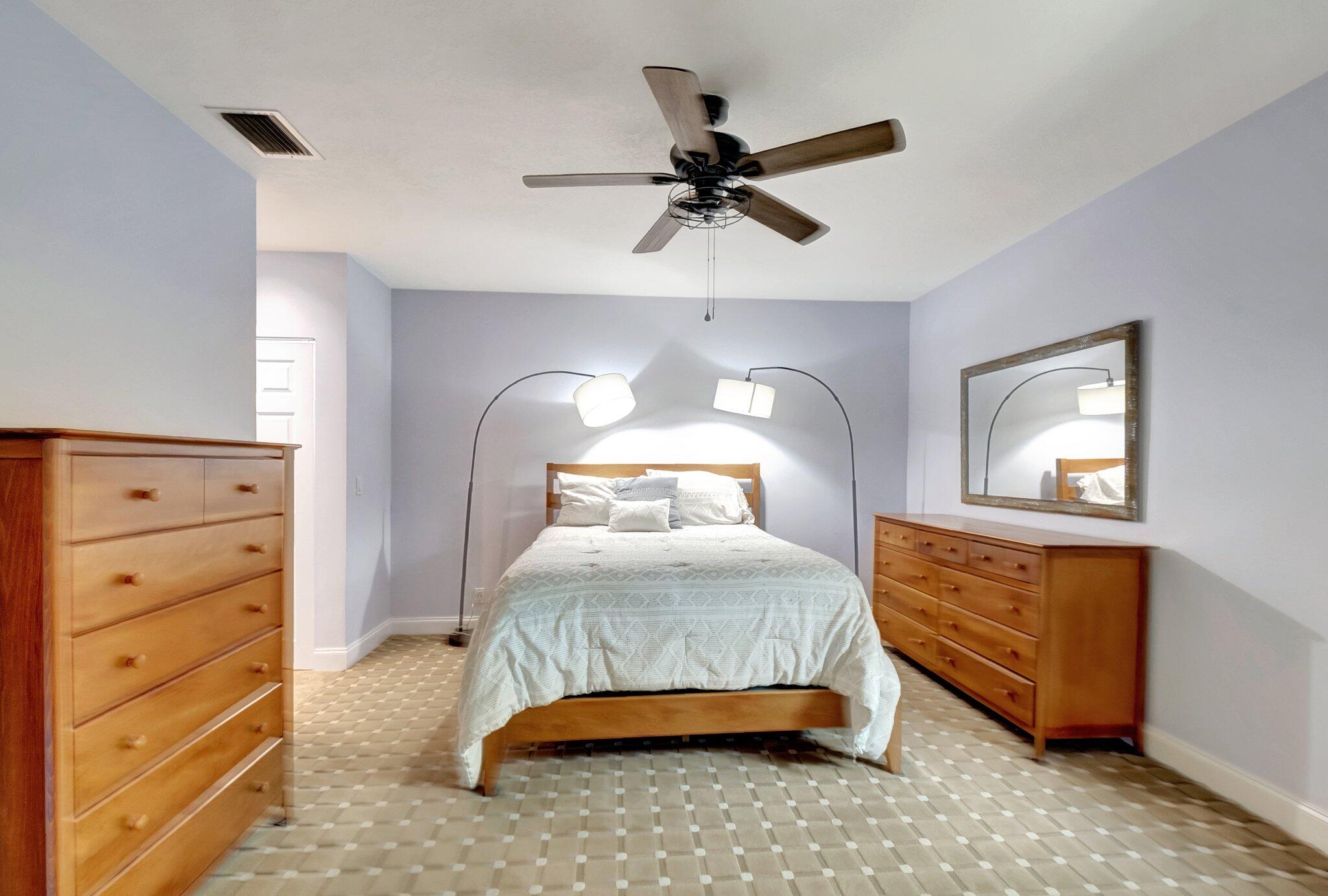 23140 Island View 5