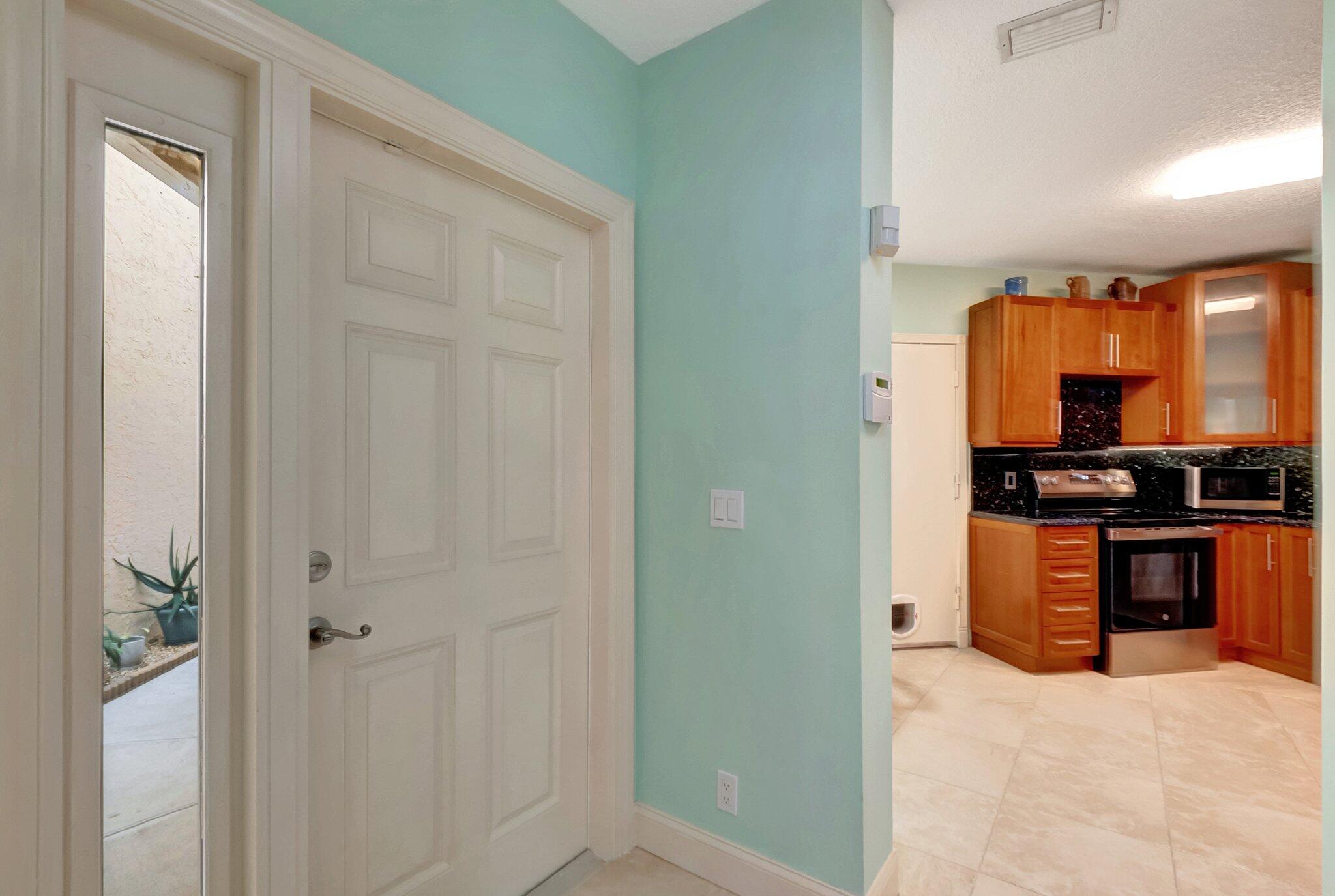 23140 Island View 5